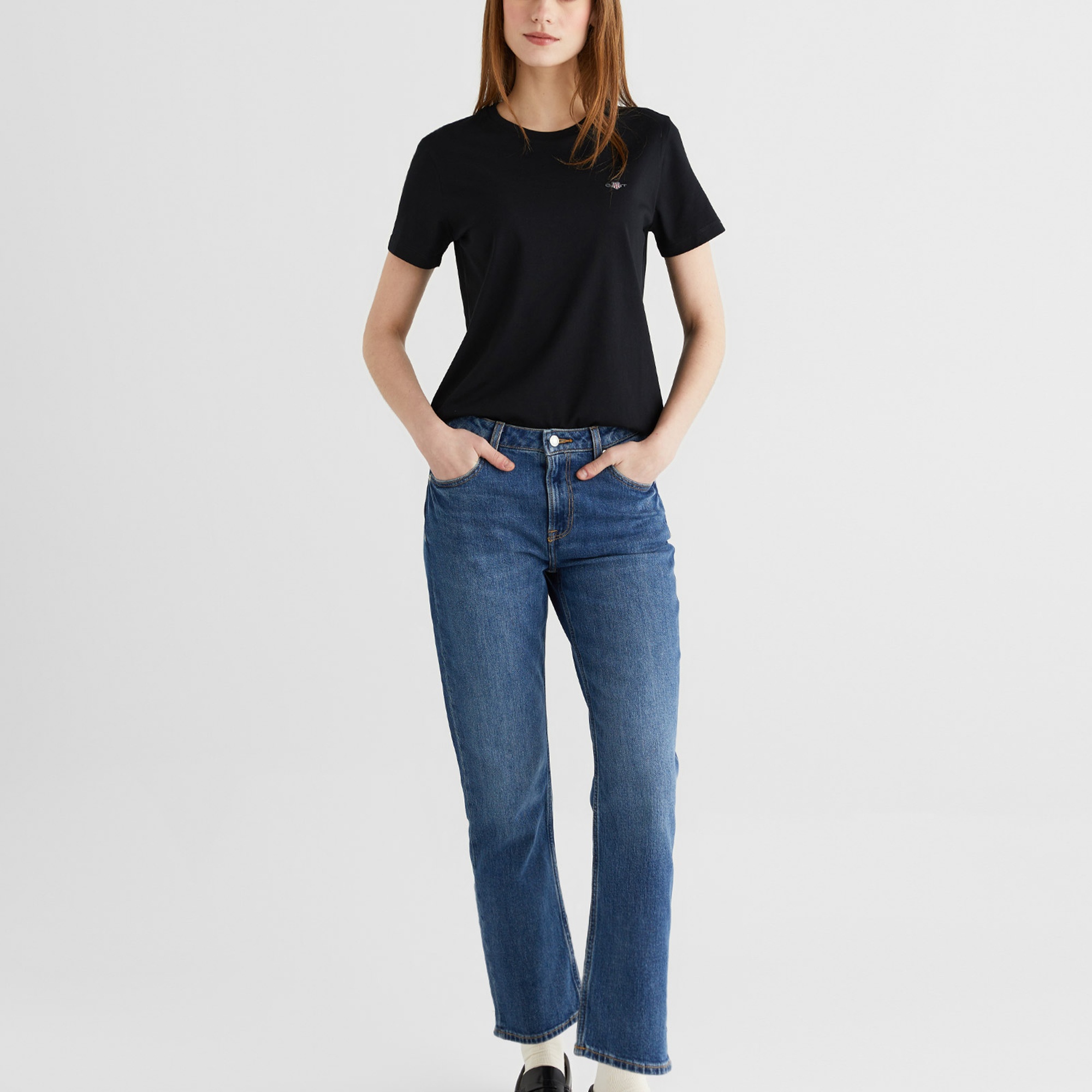 GANT Kadın Siyah Bisiklet Yaka Regular Fit Logolu T-Shirt