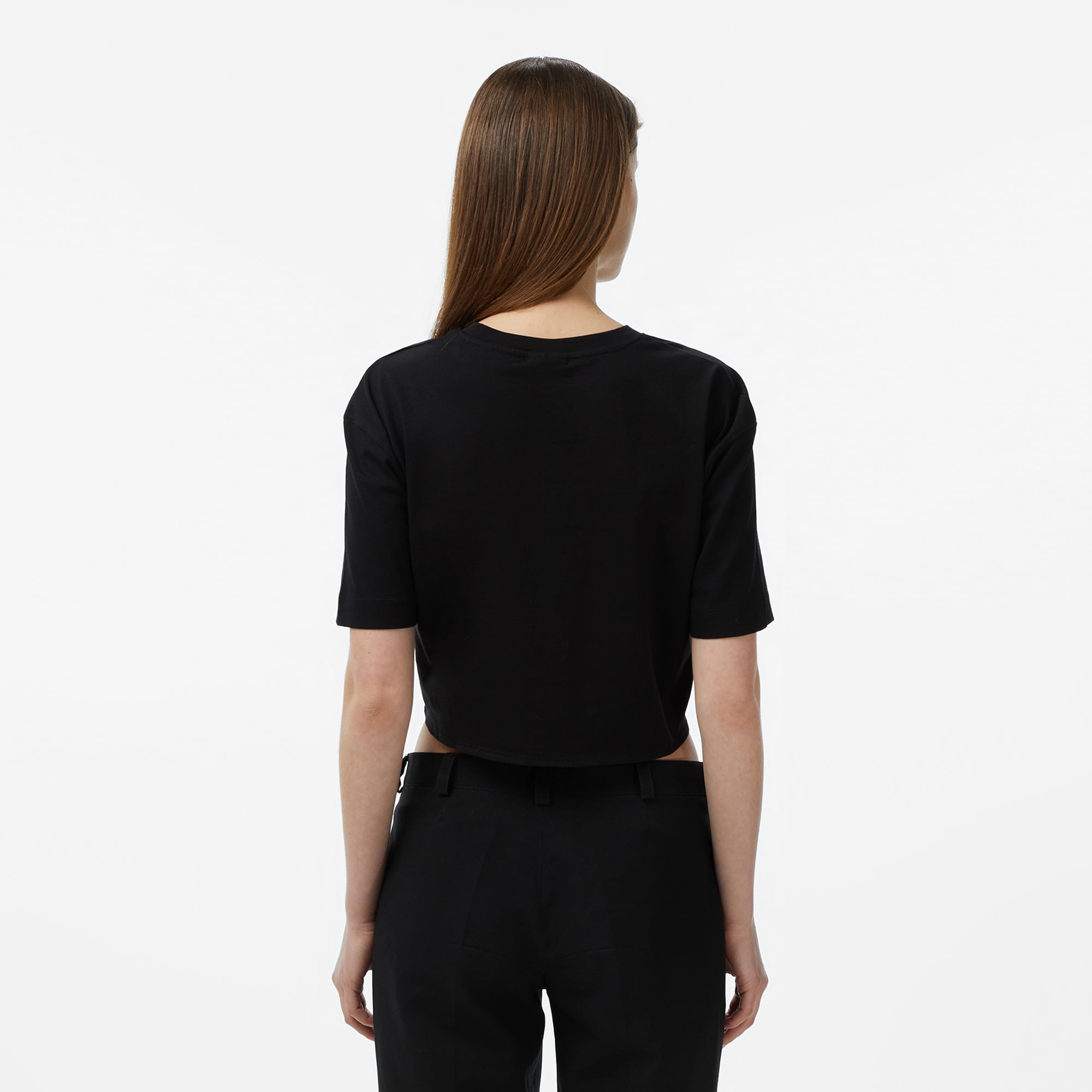 Guess Martina Aktif Boxy Fit Kadın Siyah T-Shirt