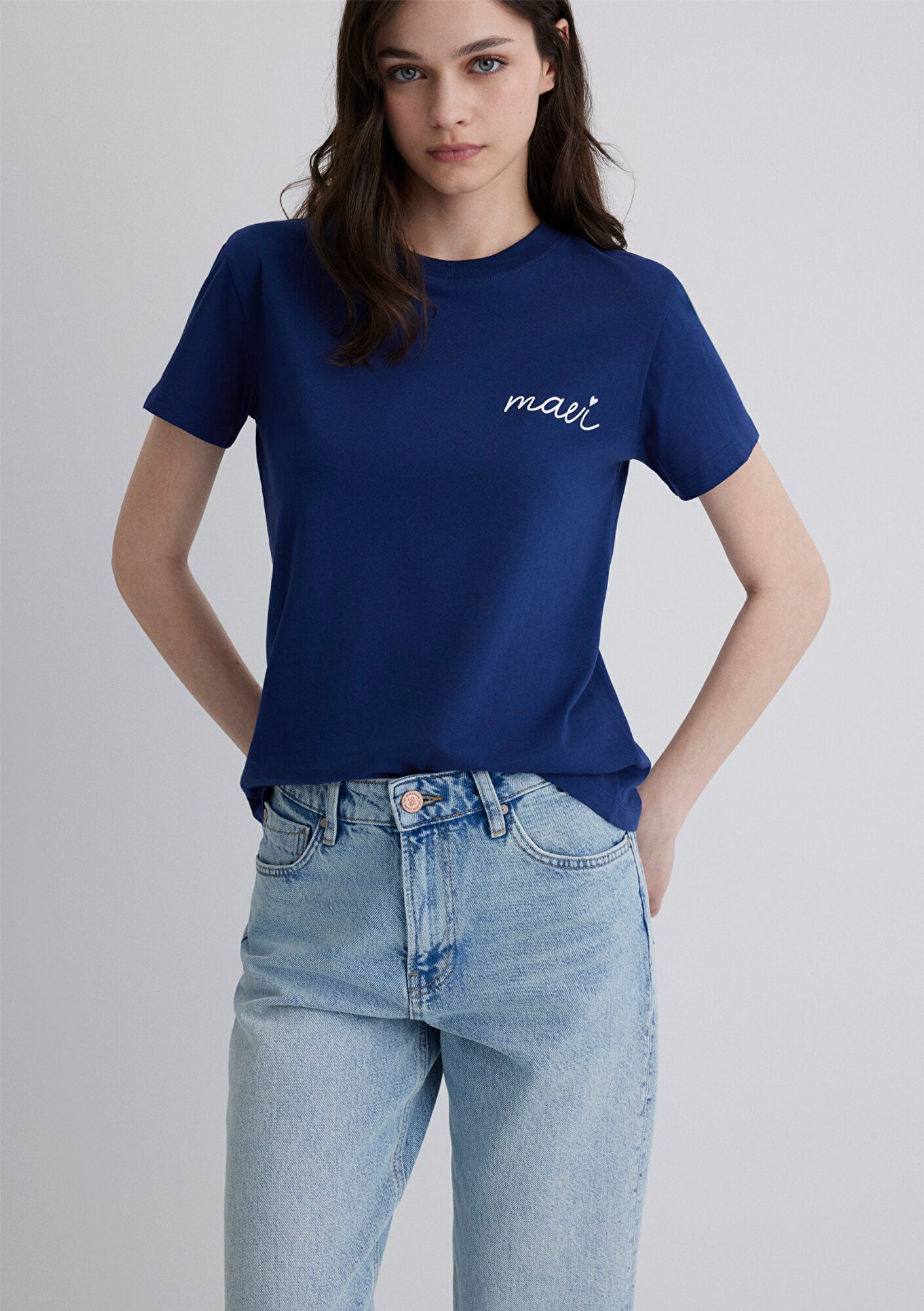 Mavi Mavi Logo Baskılı Kırmızı Tişört Semi Slim Fit / Yarı Dar Kesim 1612962-82054