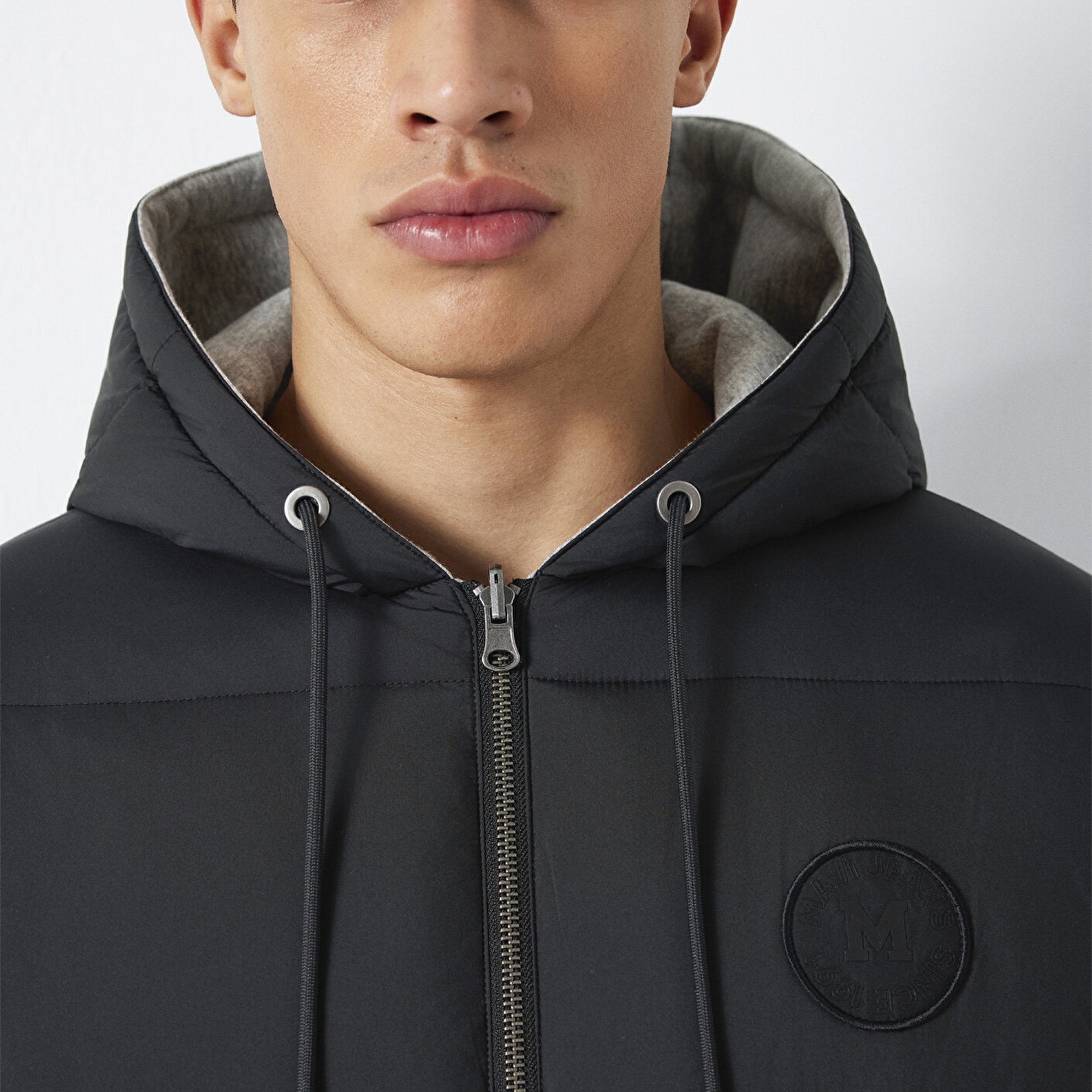 Mavi Çift Taraflı Kapüşonlu Siyah Mont 0110770-71379