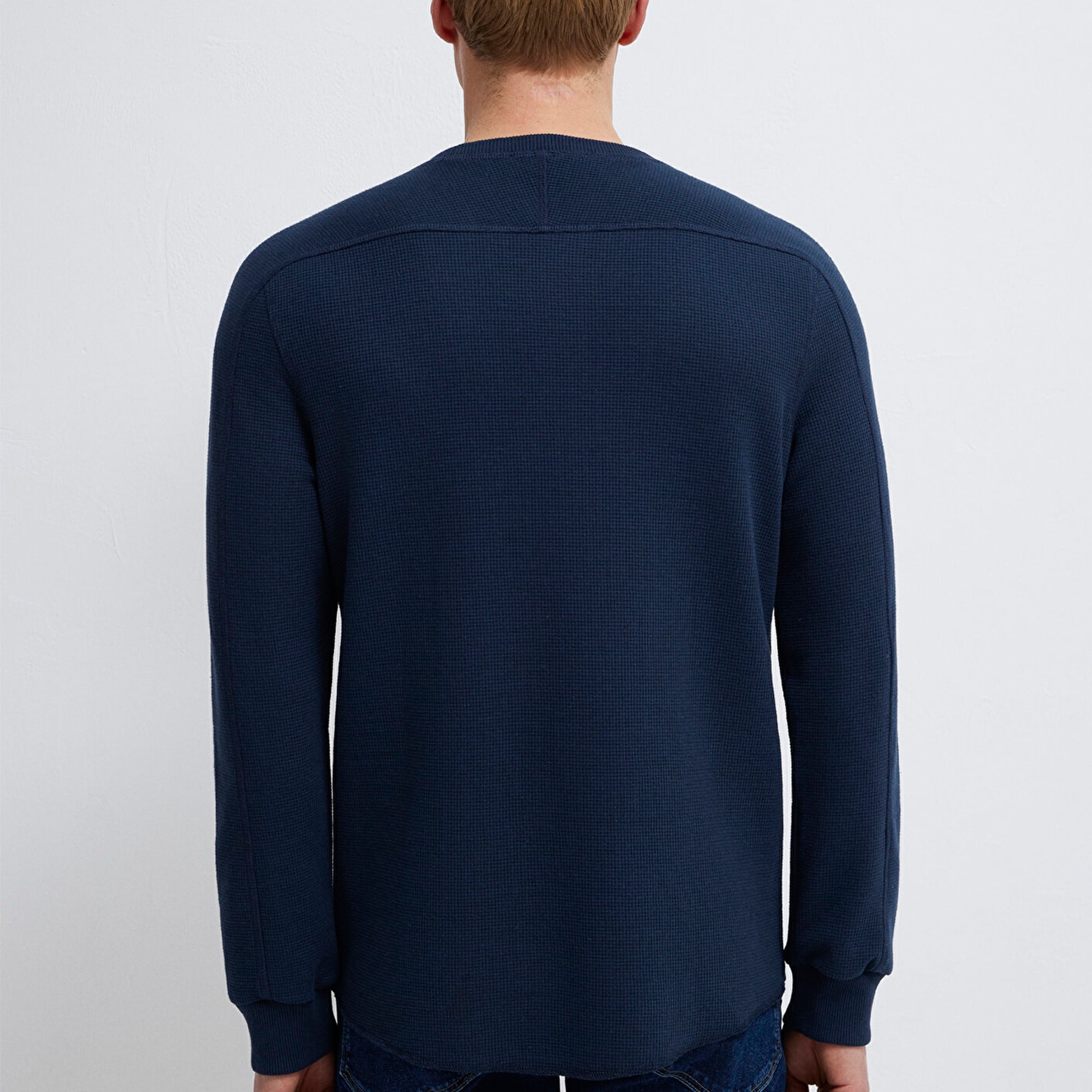 Mavi Uzun Kollu Dokulu Lacivert Basic Tişört Slim Fit / Dar Kesim 0610106-70490