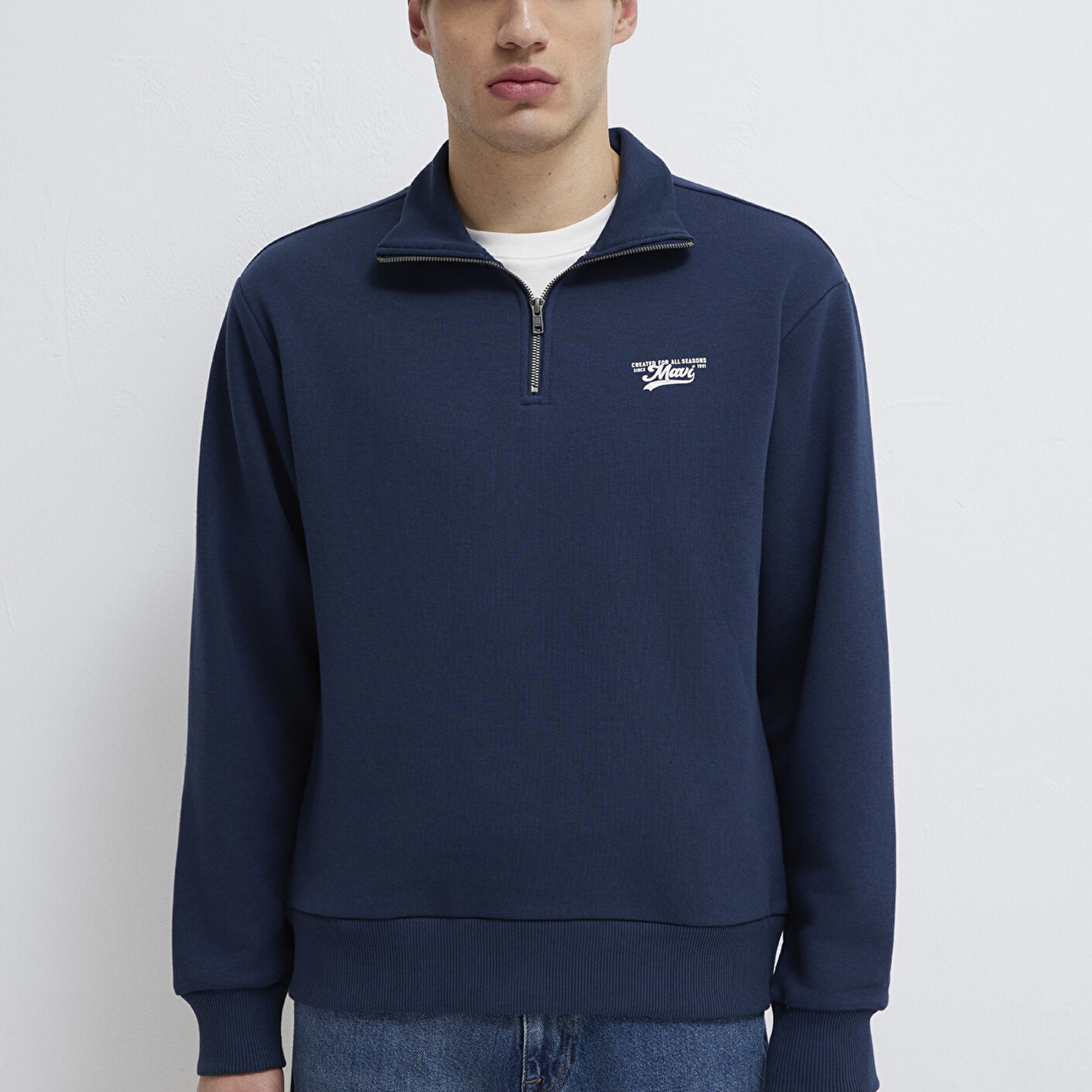 Mavi Yarı Fermuarlı Lacivert Sweatshirt 0S10465-70497