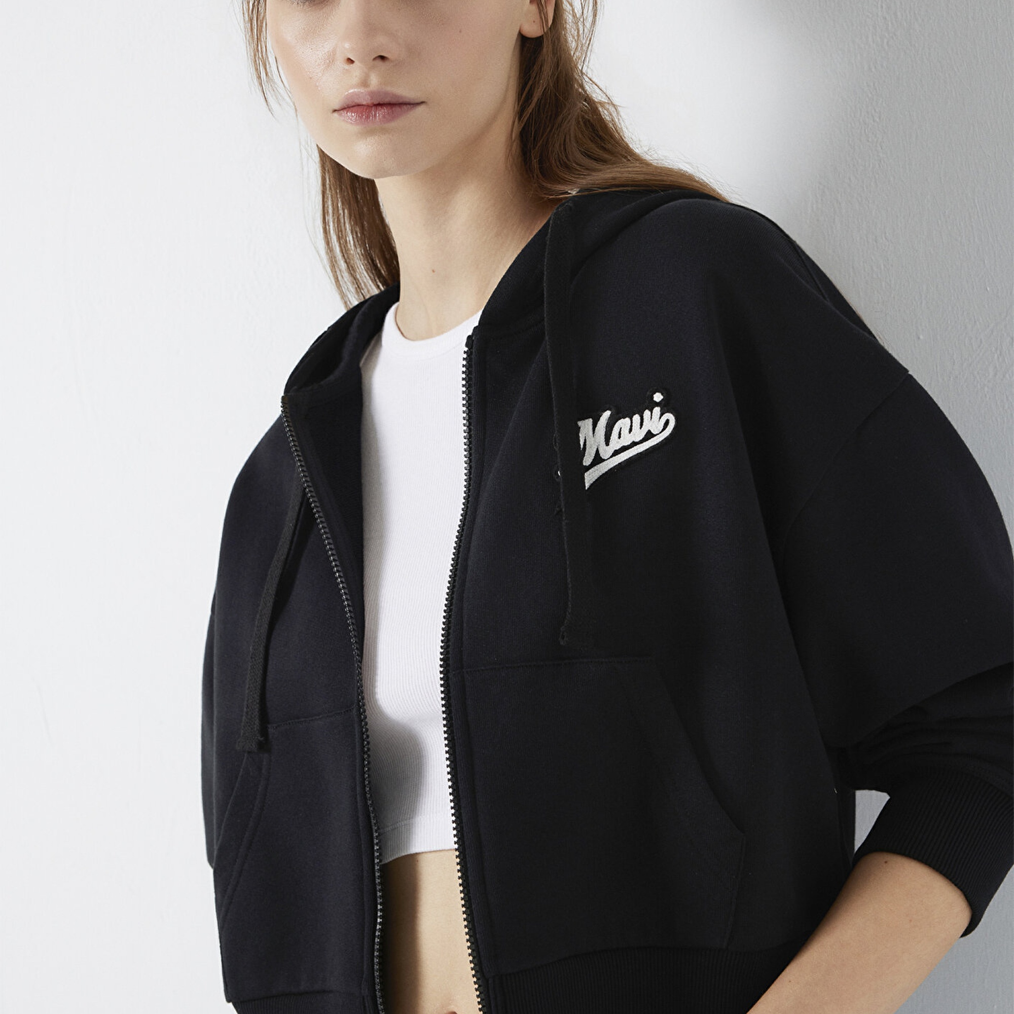 Mavi Mavi Logo Baskılı Kapüşonlu Siyah Sweatshirt 1S10486-900