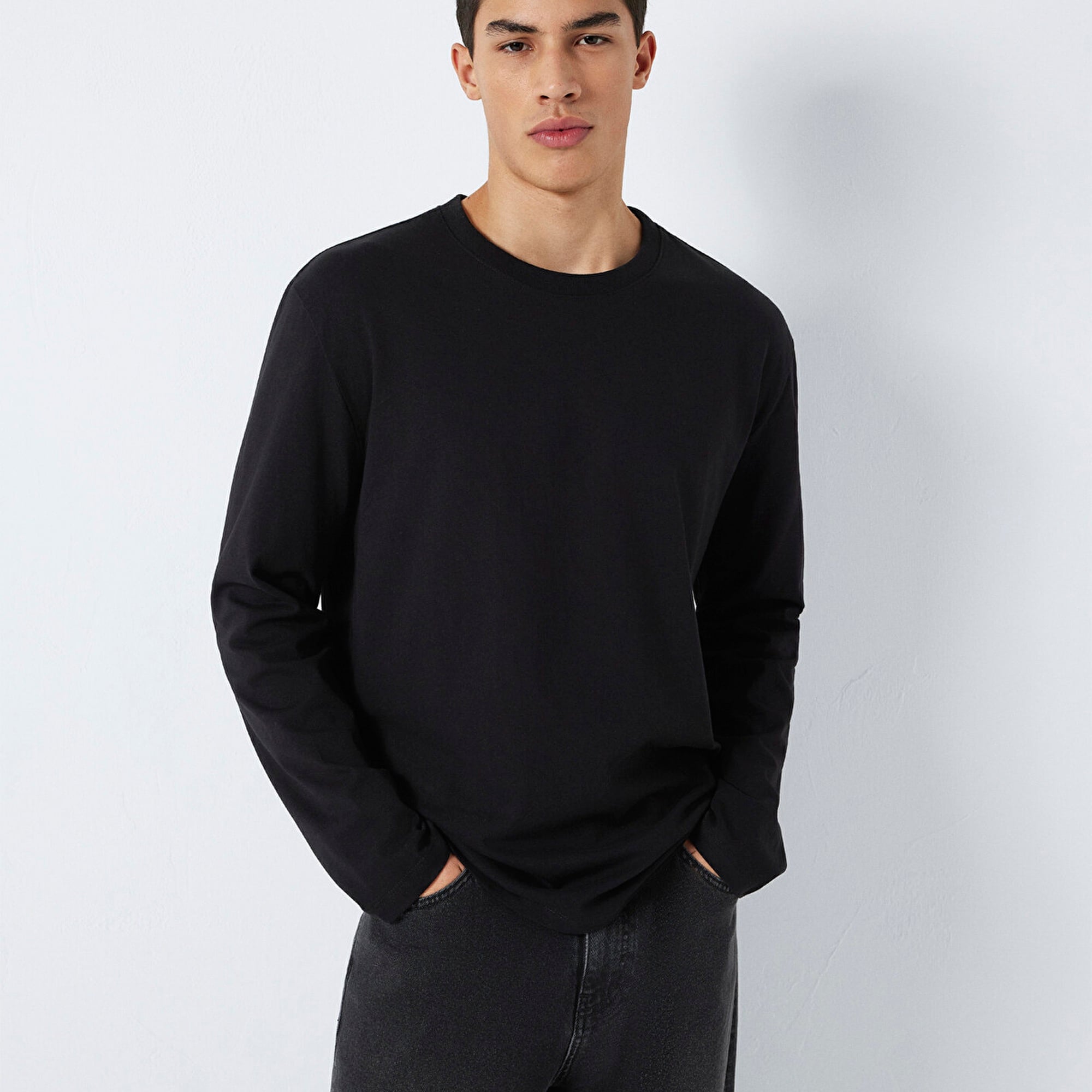 Mavi Uzun Kollu Siyah Basic Tişört Loose Fit / Bol Rahat Kesim 0613170-900