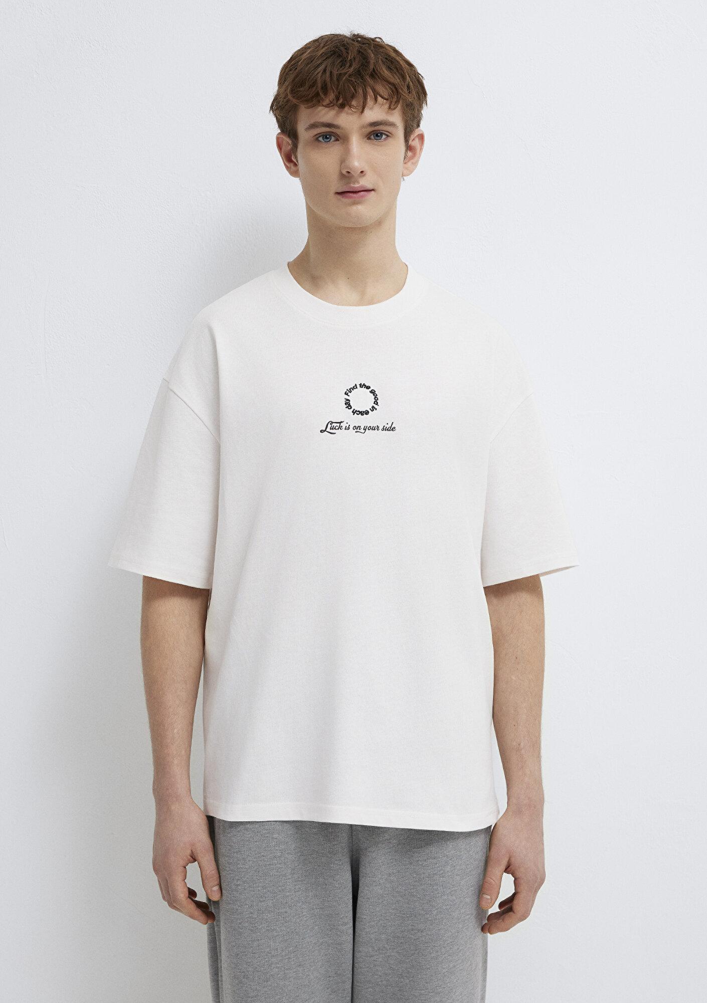 Mavi Luck Is In Your Side Baskılı Ekru Tişört Oversize / Geniş Kesim 0613183-70057