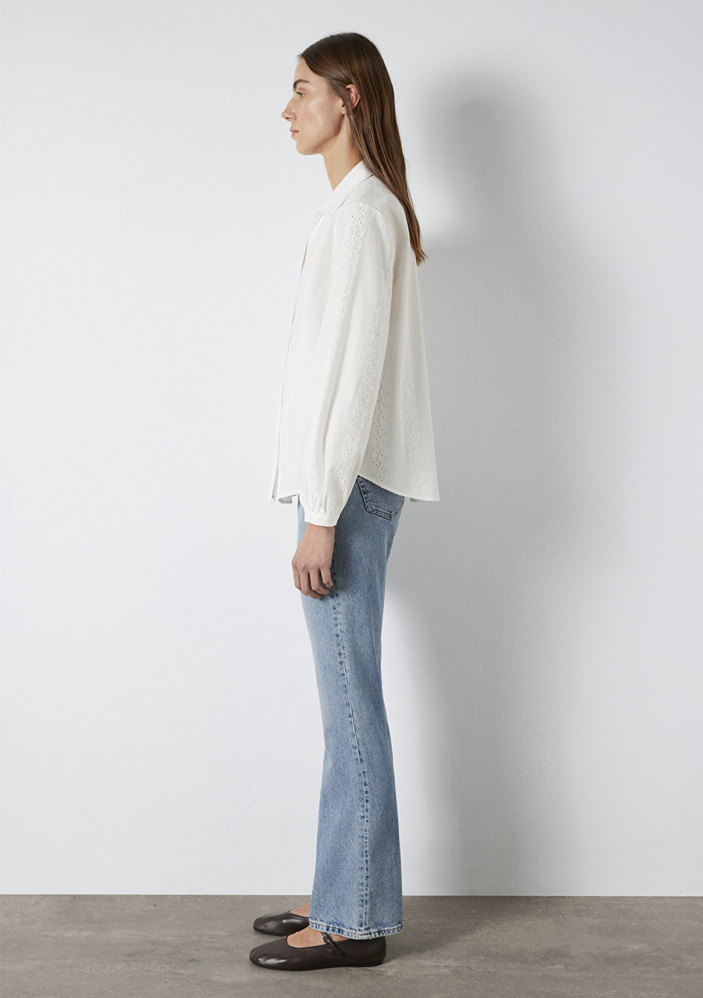 Mavi Nakış Detaylı Ekru Gömlek  1211380-70057