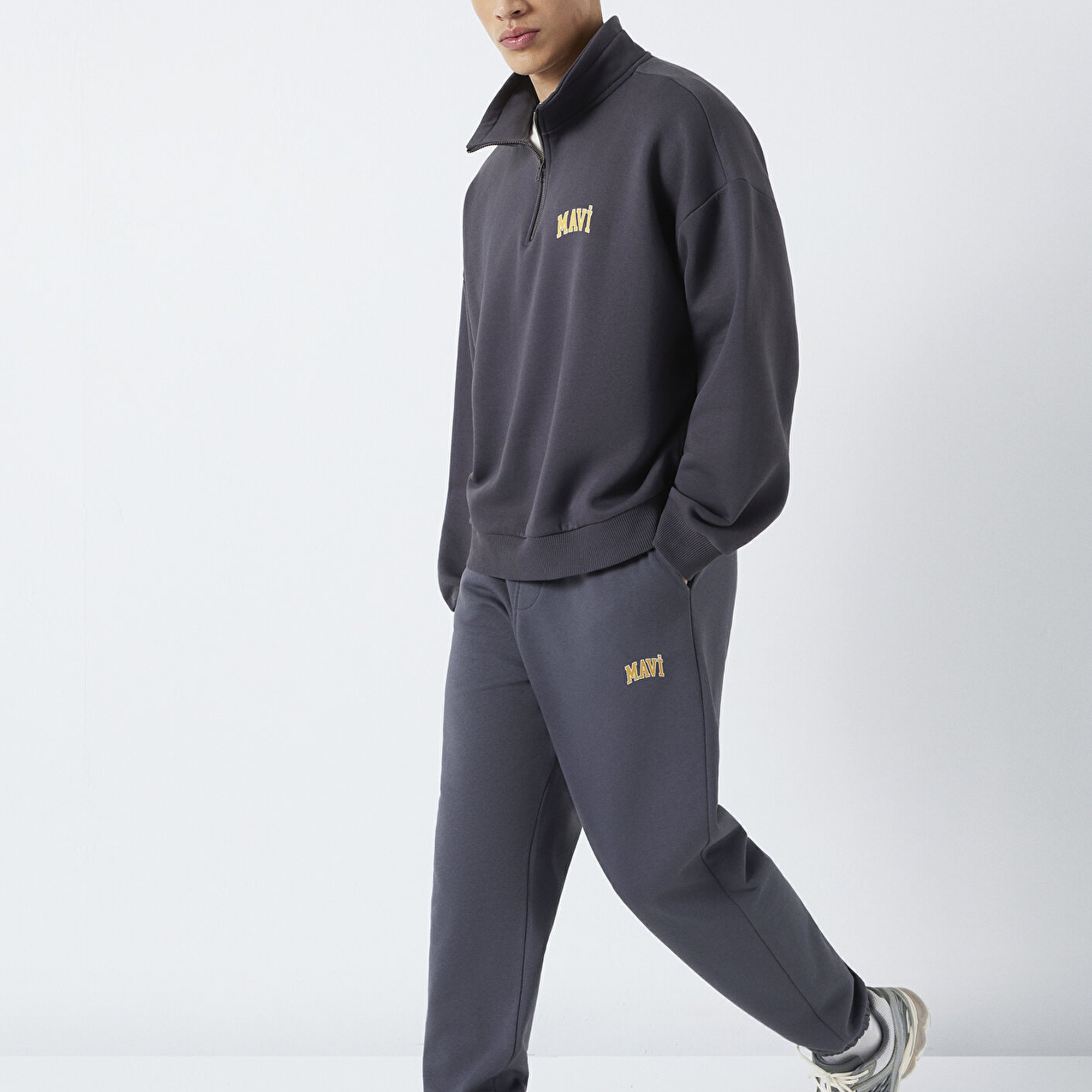 Mavi Mavi Baskılı Gri Eşofman Altı 0010207-70101