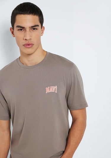  Mavi Mavi Logo Baskılı Kahverengi Tişört Regular Fit / Normal Kesim 0611714-87875