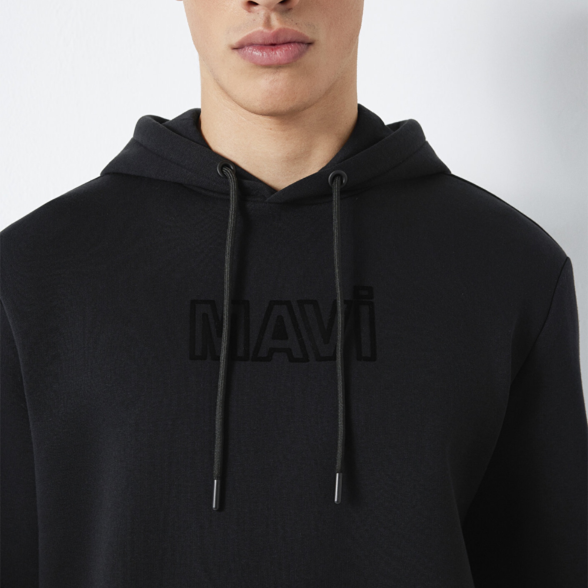 Mavi Mavi Baskılı Kapüşonlu Siyah Sweatshirt 0S10549-900