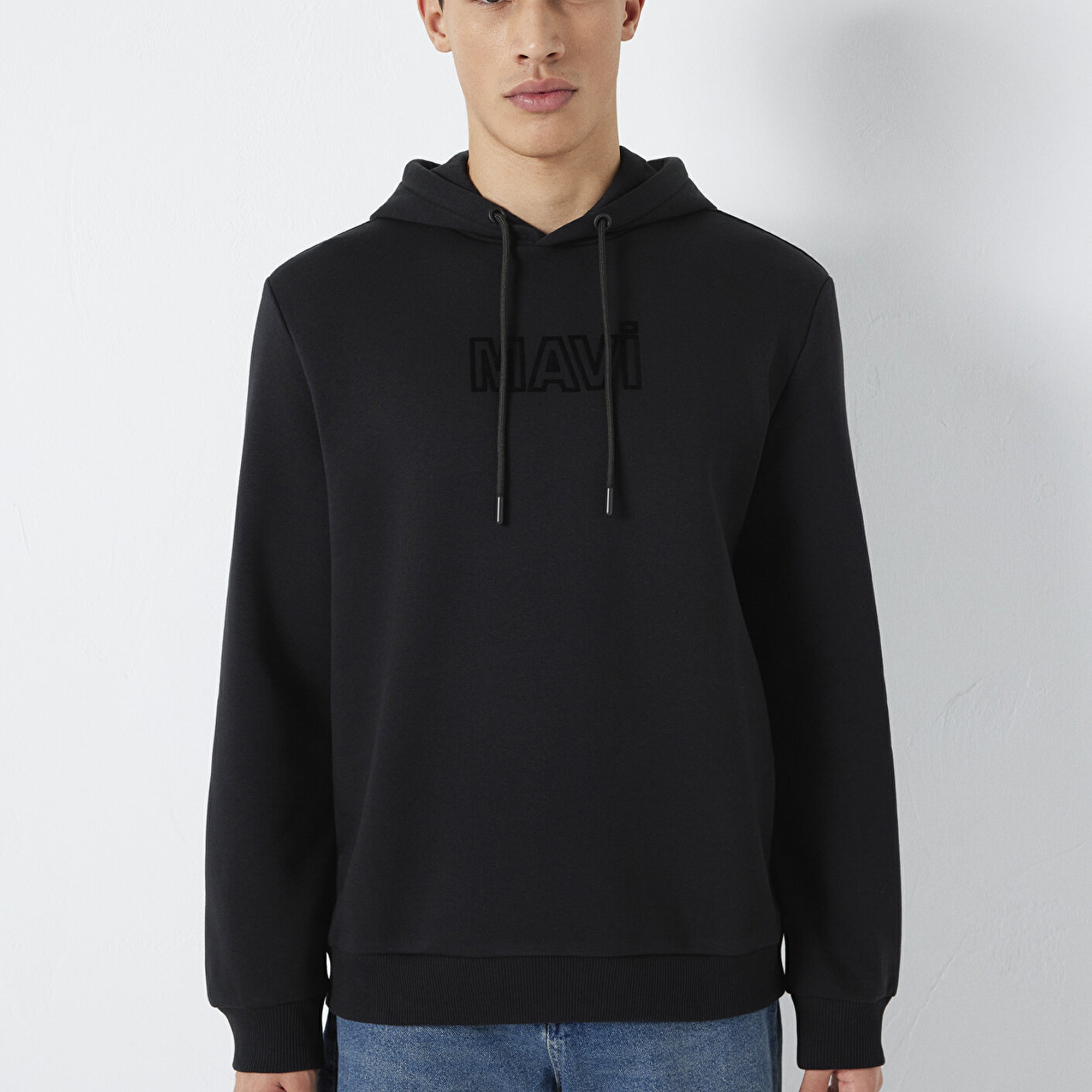 Mavi Mavi Baskılı Kapüşonlu Siyah Sweatshirt 0S10549-900