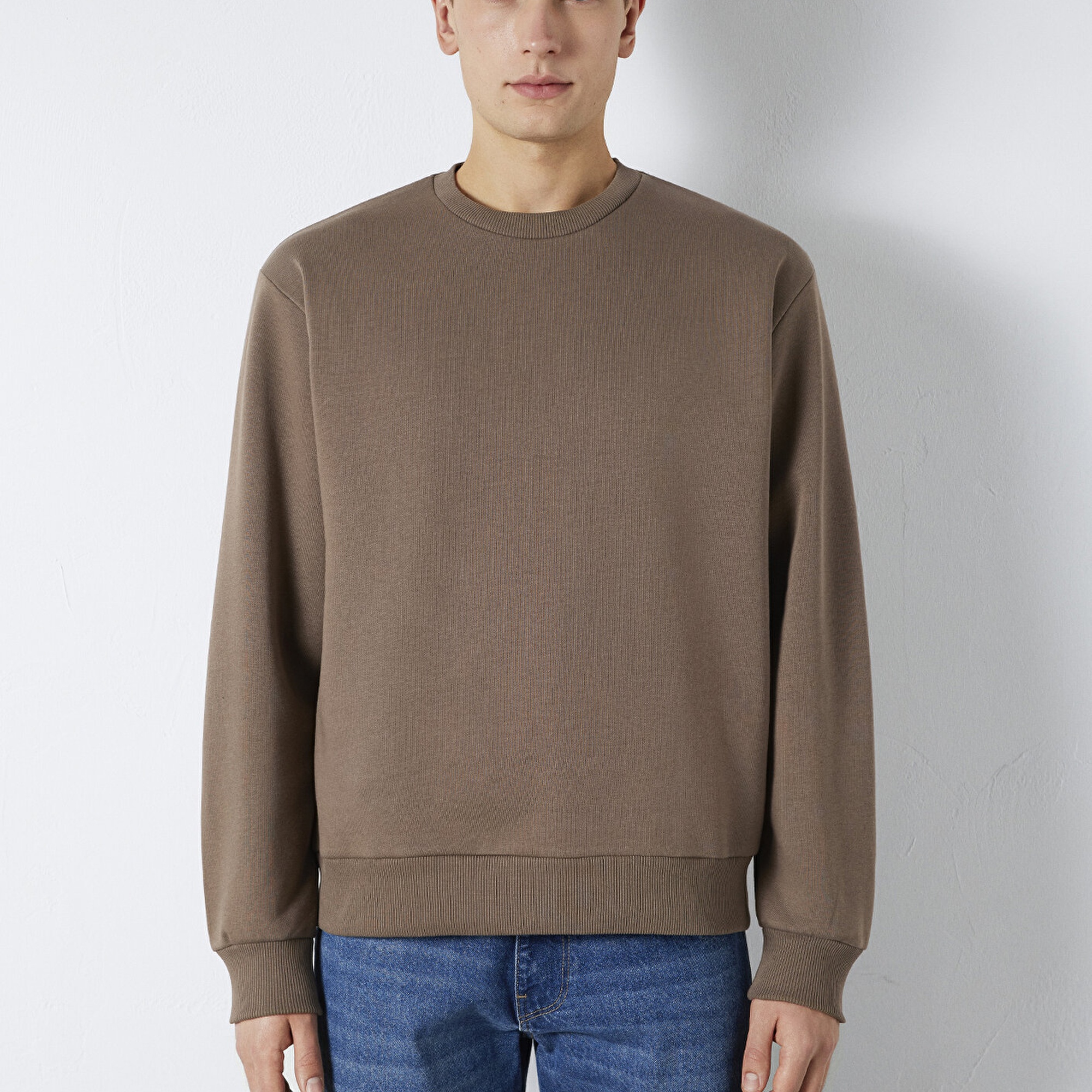 Mavi Bisiklet Yaka Kahverengi Basic Sweatshirt 0S10276-87875