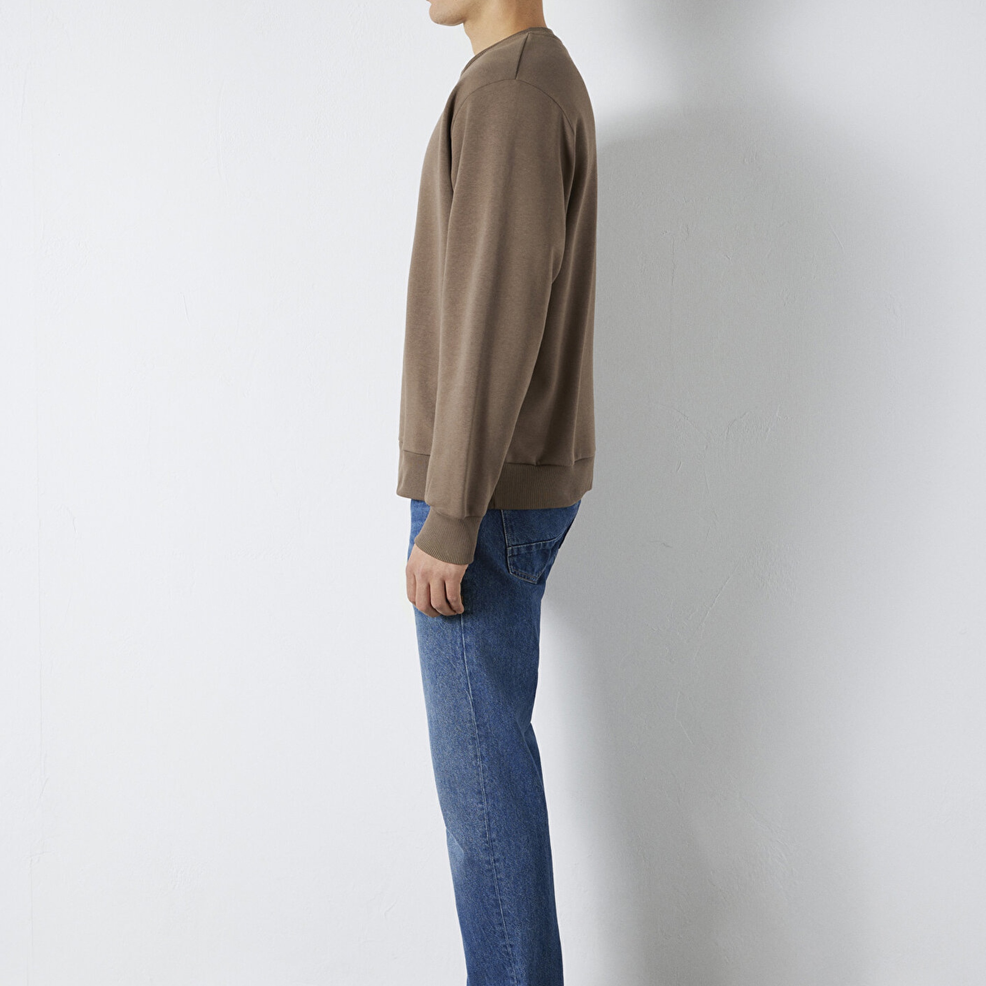 Mavi Bisiklet Yaka Kahverengi Basic Sweatshirt 0S10276-87875