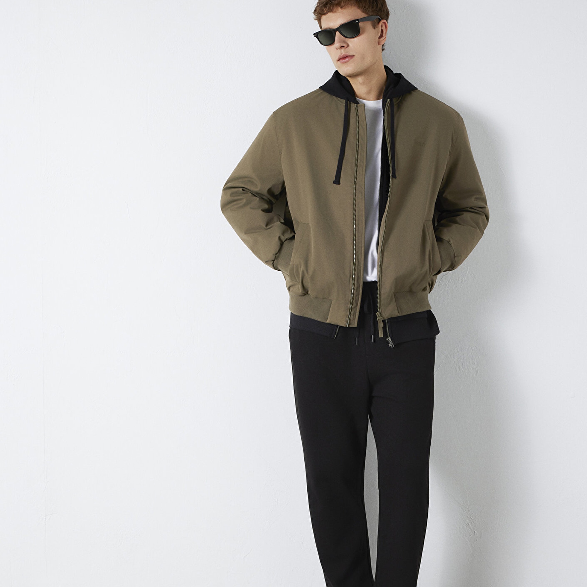 Mavi Siyah Pantolon 0010564-900