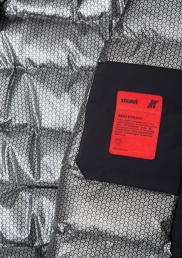  Mavi Su İtici Kapüşonlu Siyah Ceket Loose Fit / Bol Rahat Kesim 0110793-71379