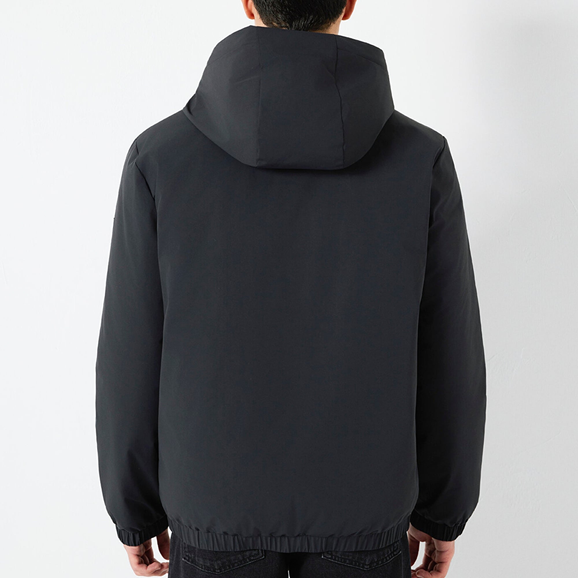 Mavi Su İtici Kapüşonlu Siyah Ceket Loose Fit / Bol Rahat Kesim 0110793-71379