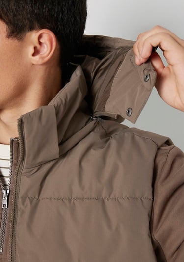  Mavi Kapüşonlu Kahverengi Yelek  0110744-70376