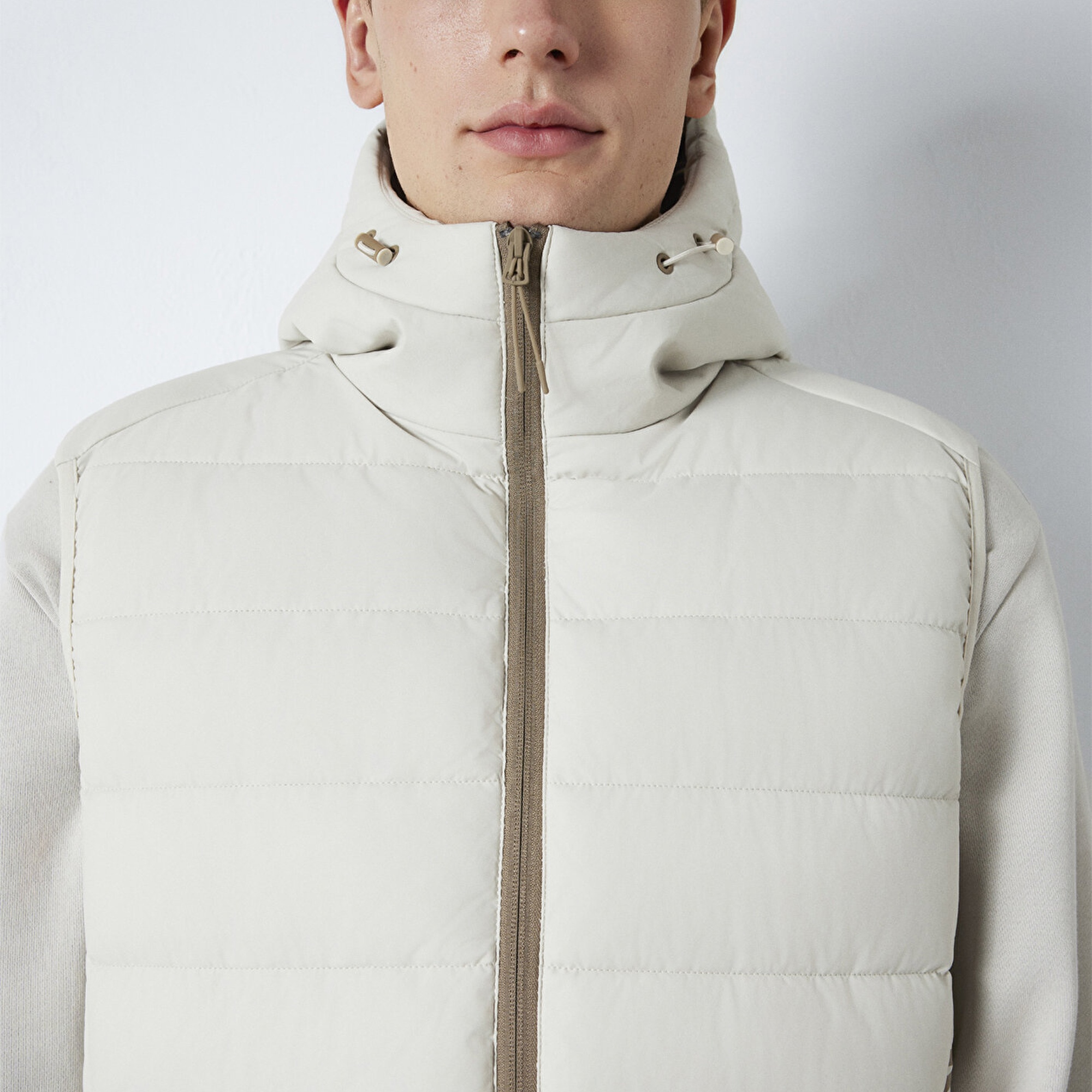 Mavi Mavi Jeans Detaylı Kapüşonlu Ekru Şişme Yelek  0110554-70144