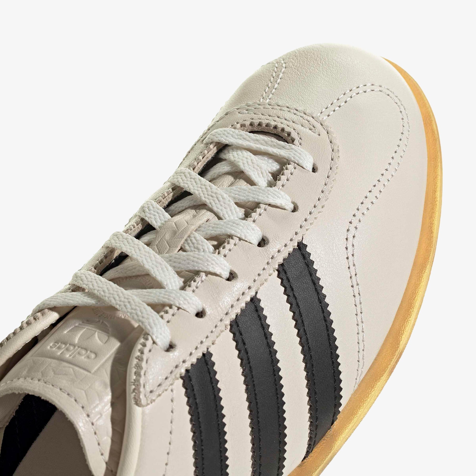 adidas Gazelle Lo Pro Kadın Beyaz Spor Ayakkabı