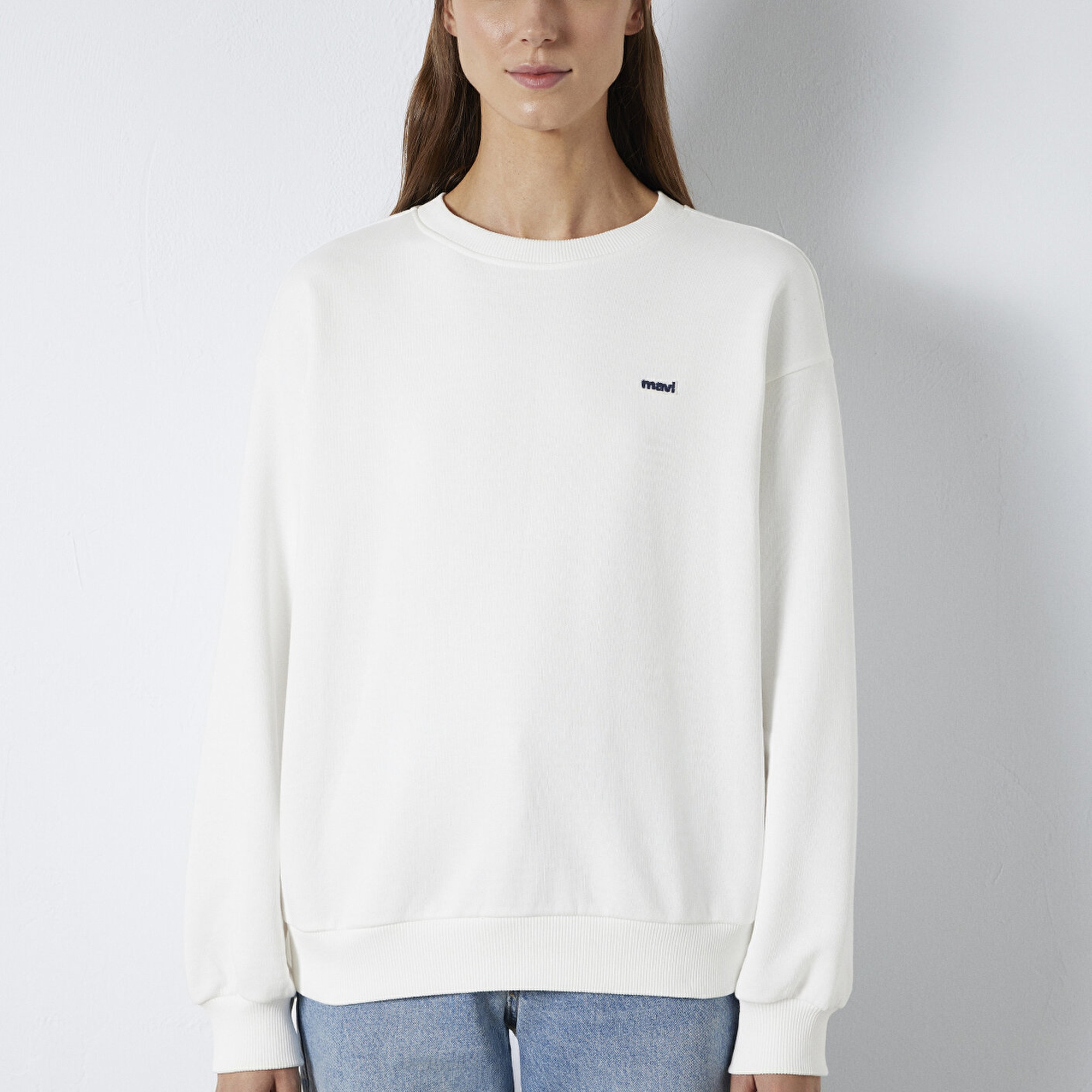 Mavi Mavi Nakışlı Ekru Sweatshirt 1S10366-70057