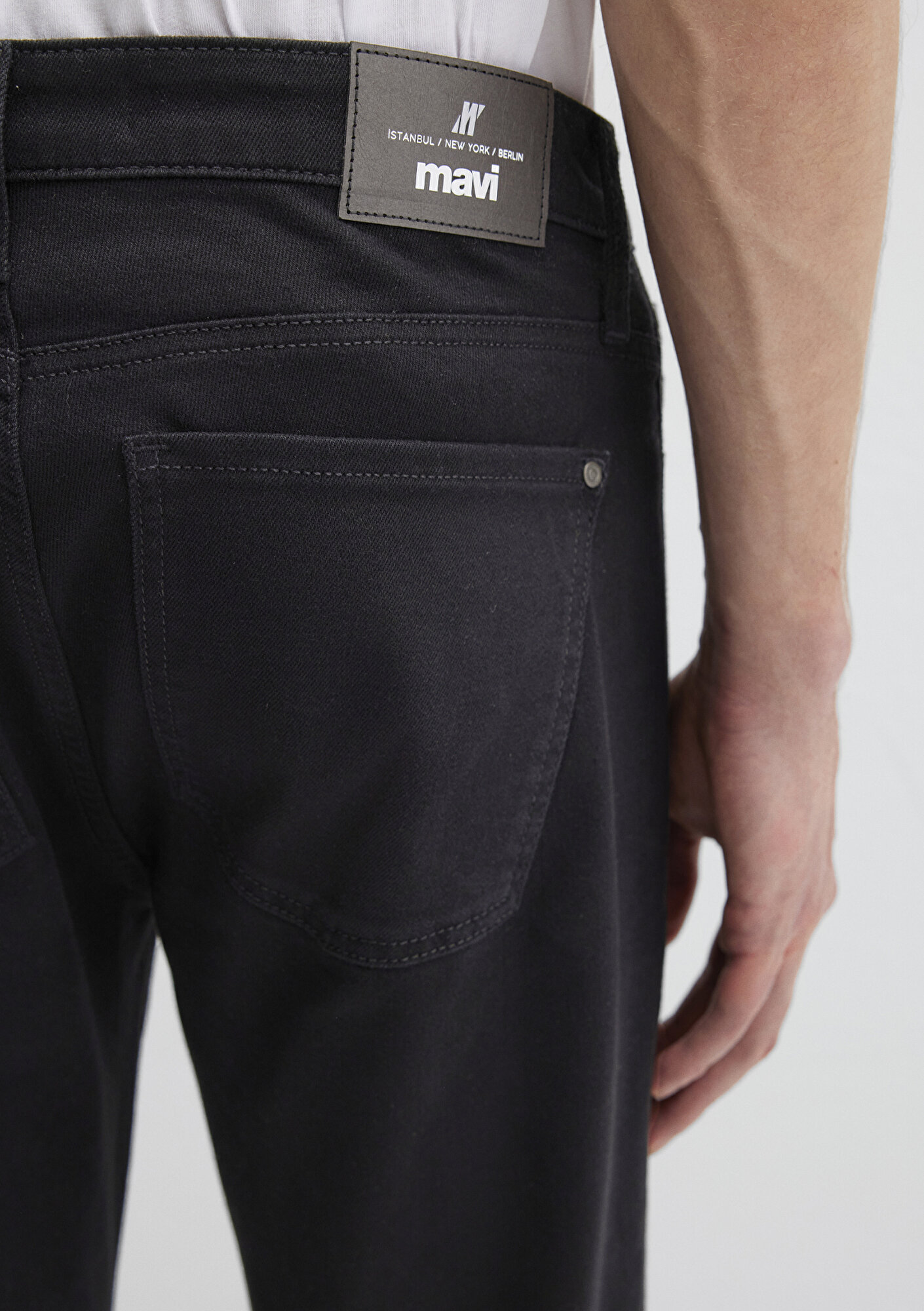 Mavi Milan Comfort Siyah Jean Pantolon 00810A3320