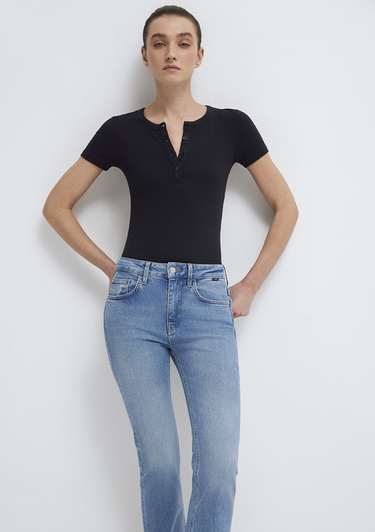  Mavi Siyah Basic Tişört Fitted / Vücuda Oturan Kesim 1613806-900