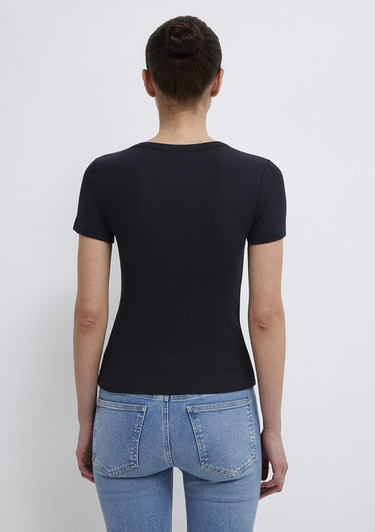  Mavi Siyah Basic Tişört Fitted / Vücuda Oturan Kesim 1613806-900