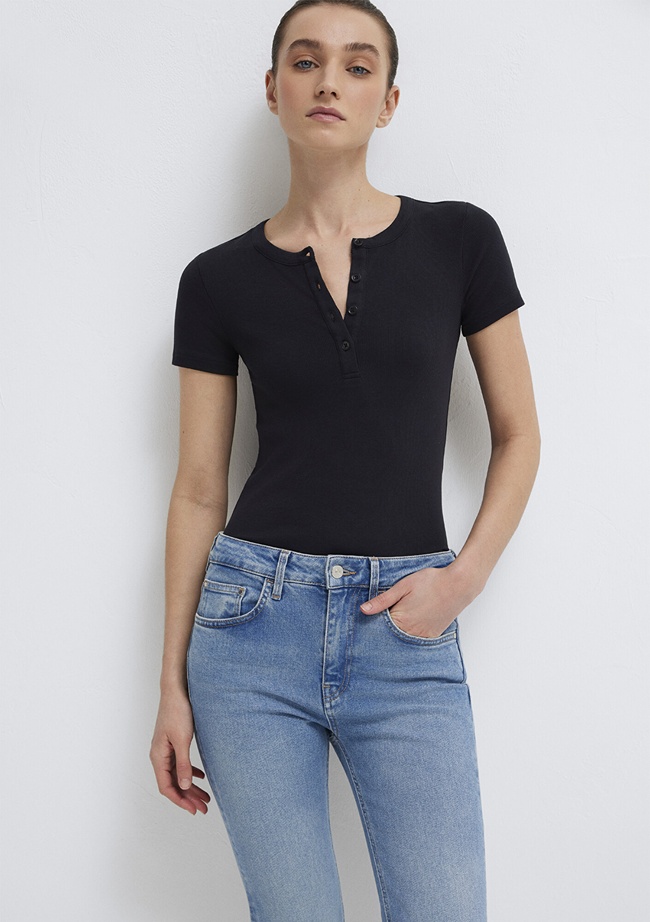  Mavi Siyah Basic Tişört Fitted / Vücuda Oturan Kesim 1613806-900