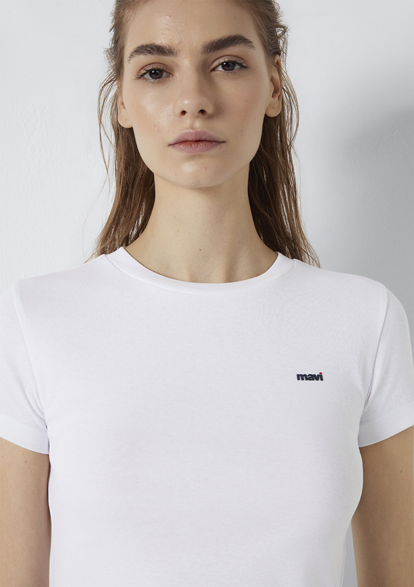  Mavi Mavi Logo Baskılı Beyaz Tişört Fitted / Vücuda Oturan Kesim 1613848-620