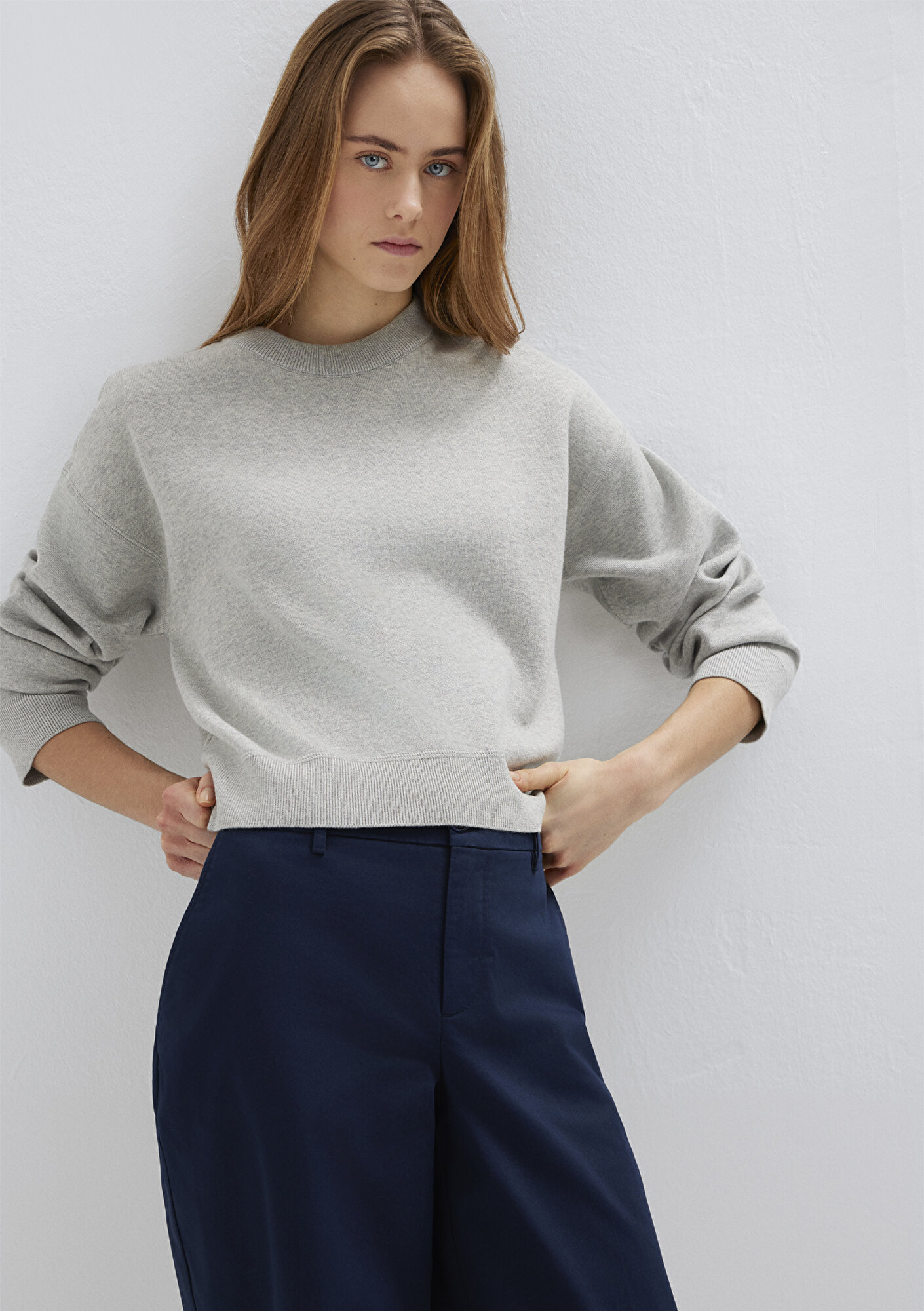 Mavi Bisiklet Yaka Gri Kazak Loose Fit / Bol Rahat Kesim 1710844-80196