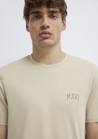 Mavi Mavi Logo Baskılı Bej Tişört Regular Fit / Normal Kesim 0611714-70325