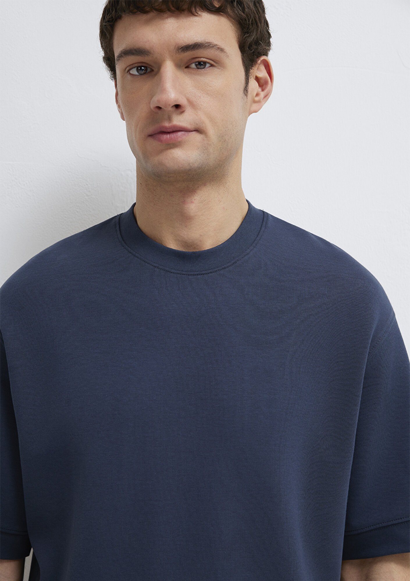 Mavi Bisiklet Yaka Lacivert Tişört Loose Fit / Bol Rahat Kesim 0611614-70490