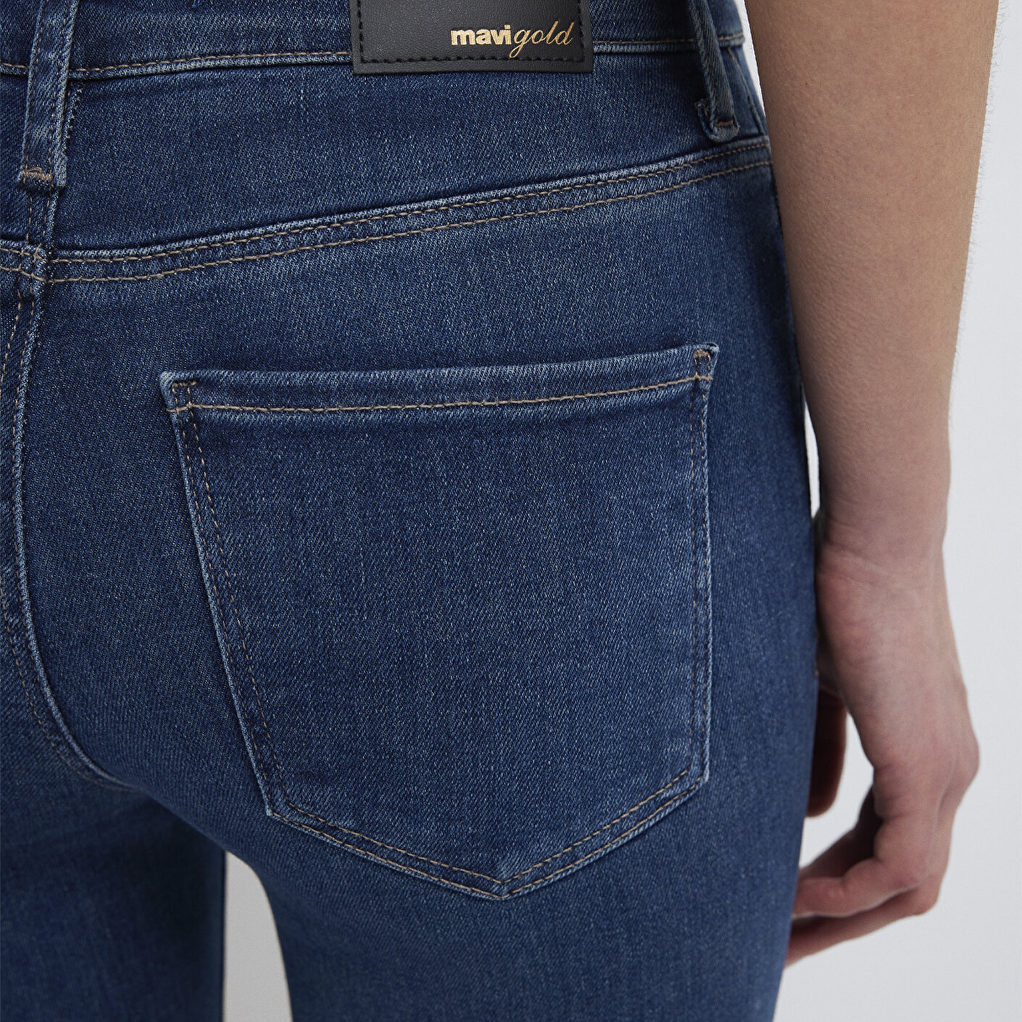 Mavi Kendra Gold Premium Gölgeli Koyu Mavi Jean Pantolon 10746A1552