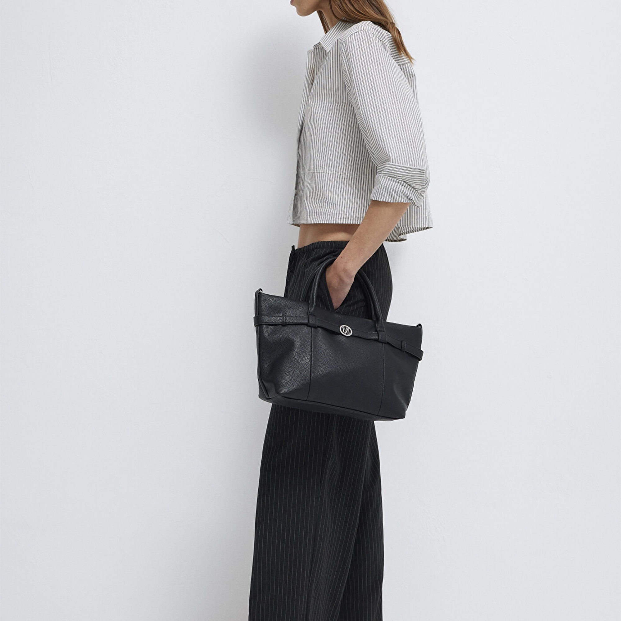 Mavi Siyah Omuz Çantası 1913747-900