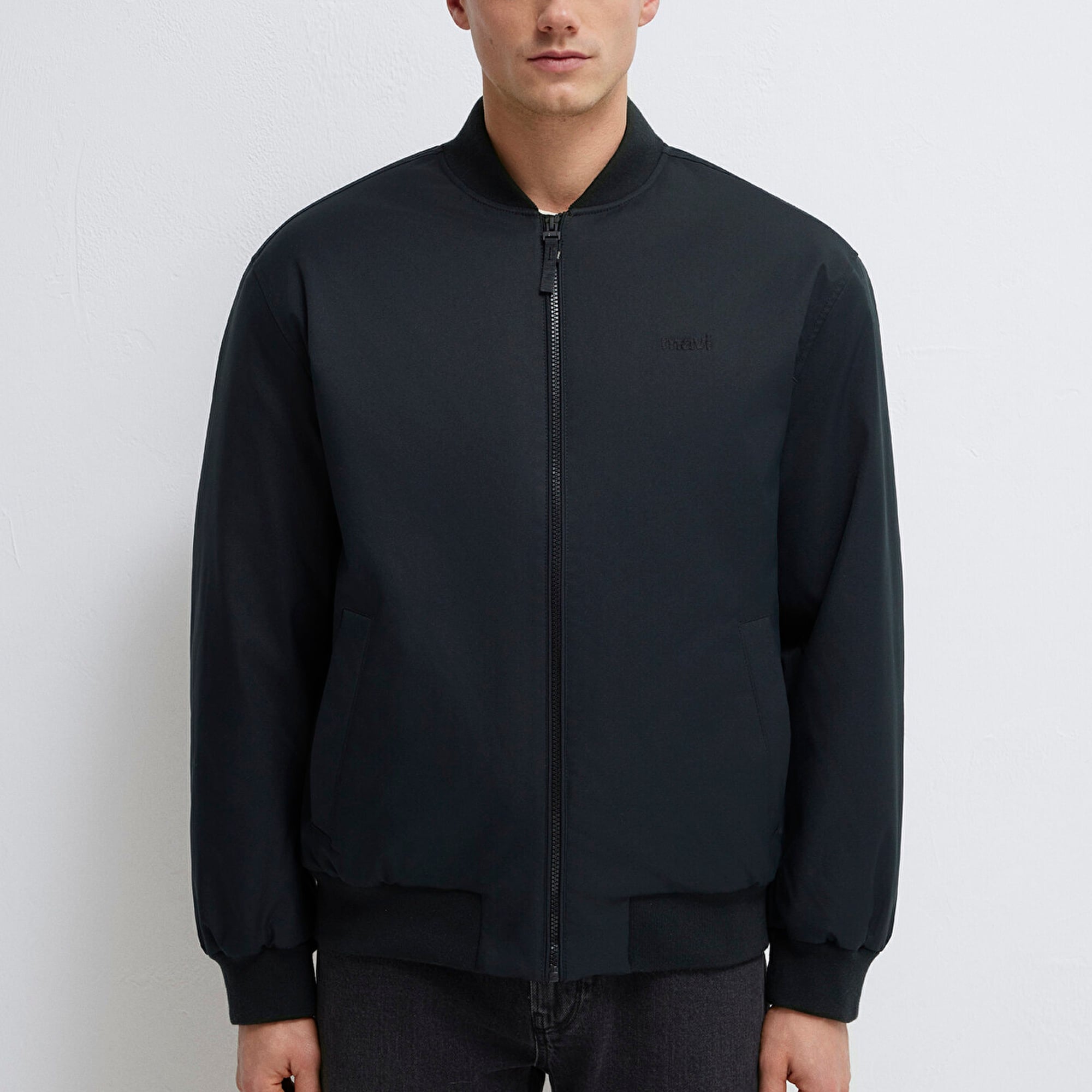 Mavi Mavi Logo Nakışlı Siyah Ceket 0110774-71379