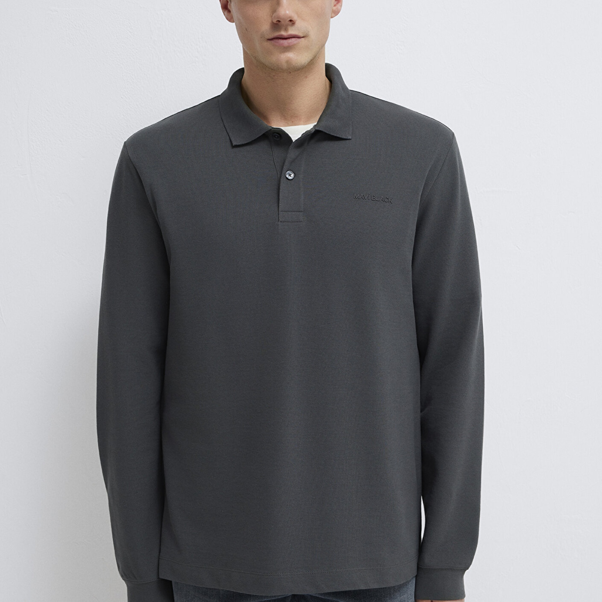 Mavi Mavi Black Uzun Kollu Antrasit Polo Tişört Regular Fit / Normal Kesim 0613154-70088