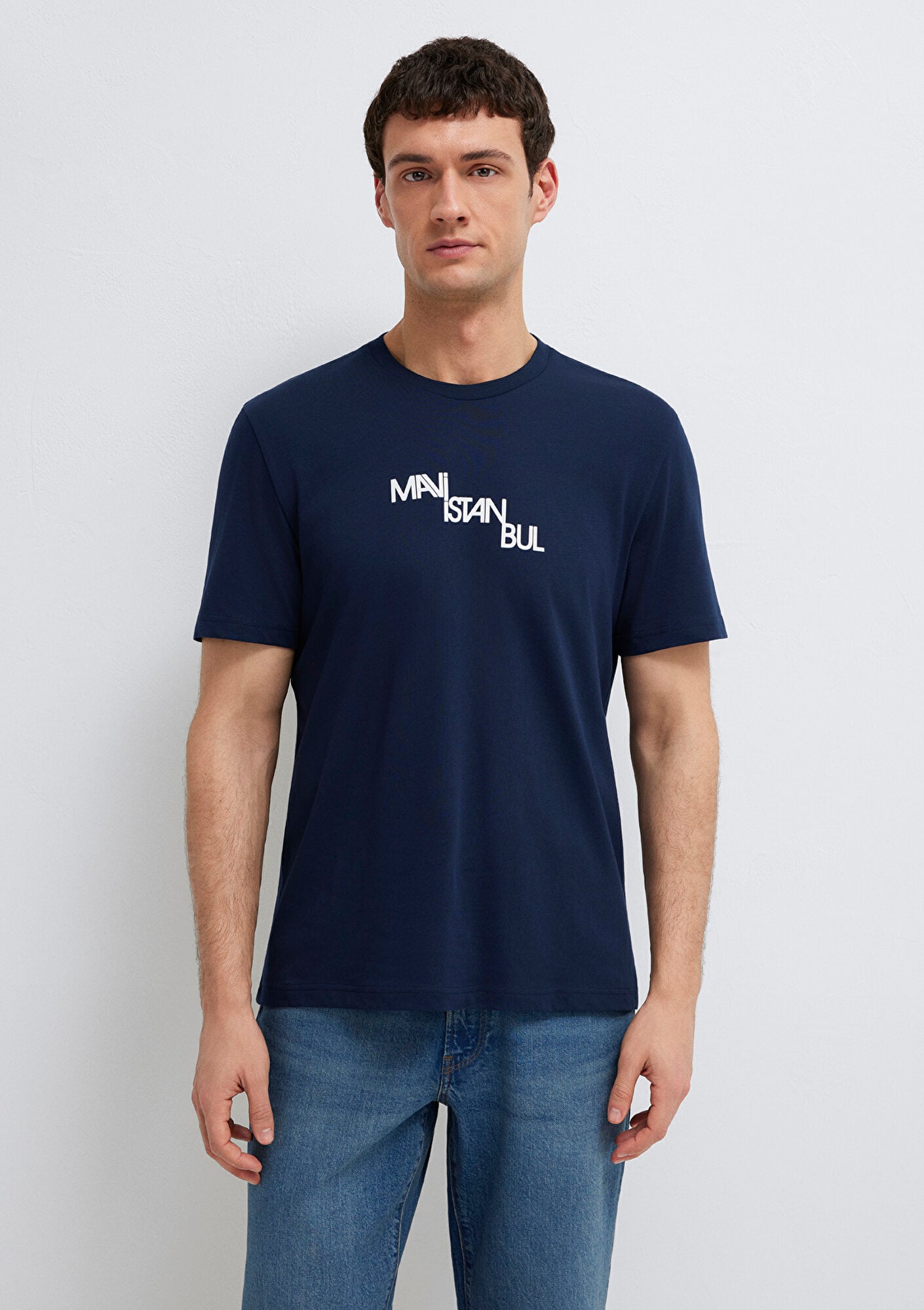 Mavi İstanbul Baskılı Lacivert Tişört Regular Fit / Normal Kesim 0612274-70497