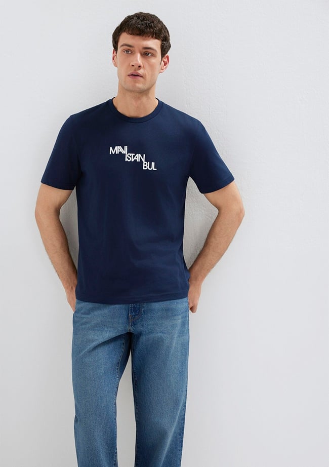 Mavi İstanbul Baskılı Lacivert Tişört Regular Fit / Normal Kesim 0612274-70497