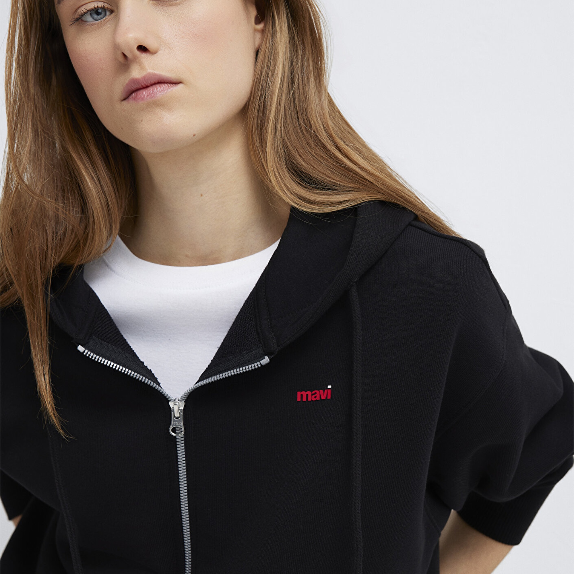 Mavi Mavi Logo Baskılı Kapüşonlu Siyah Sweatshirt 1S10531-900