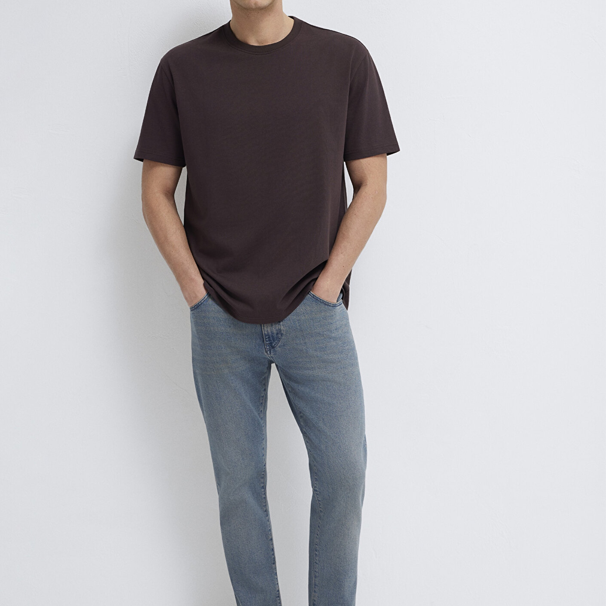 Mavi Bisiklet Yaka Kahverengi Basic Tişört Loose Fit / Bol Rahat Kesim 0611596-88083