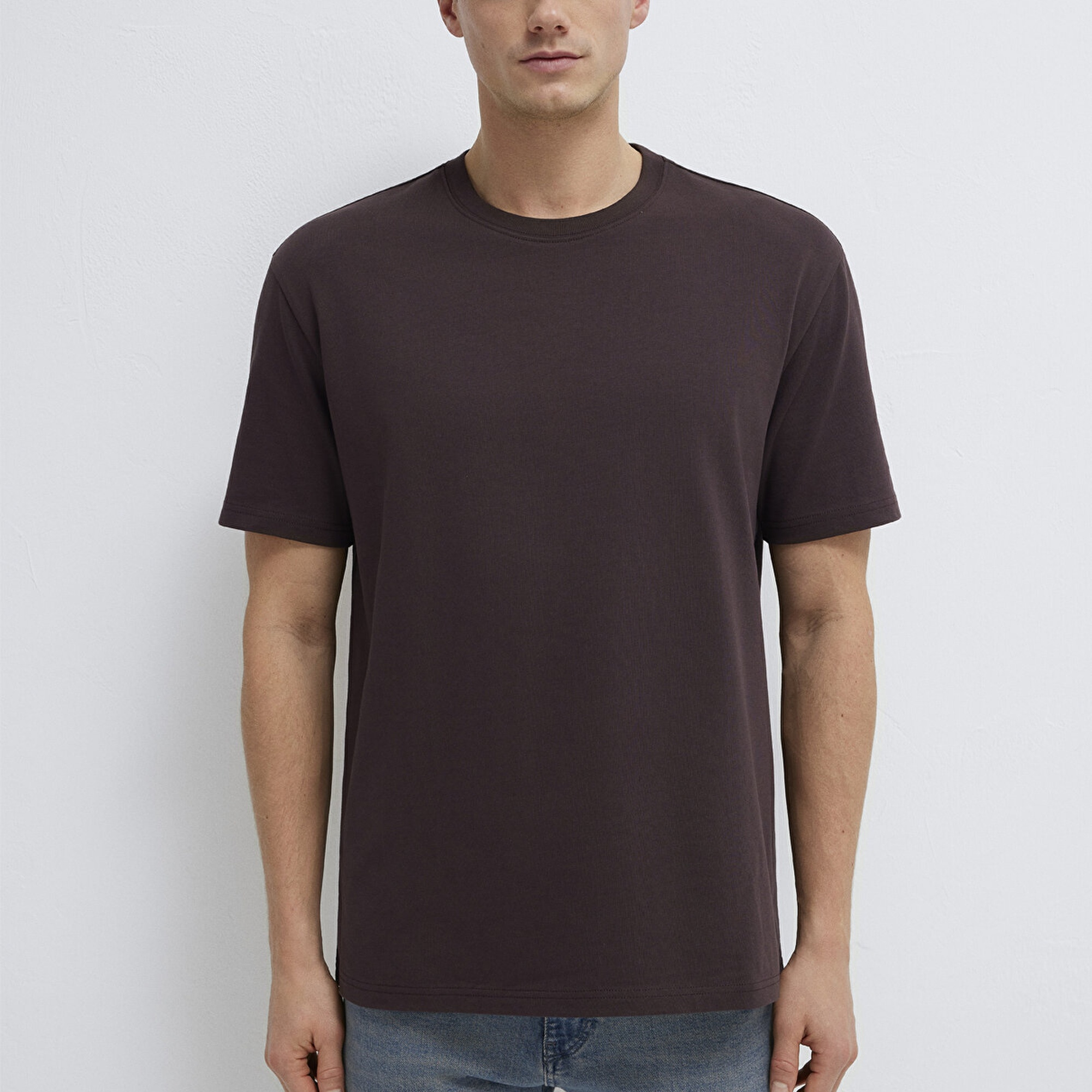 Mavi Bisiklet Yaka Kahverengi Basic Tişört Loose Fit / Bol Rahat Kesim 0611596-88083