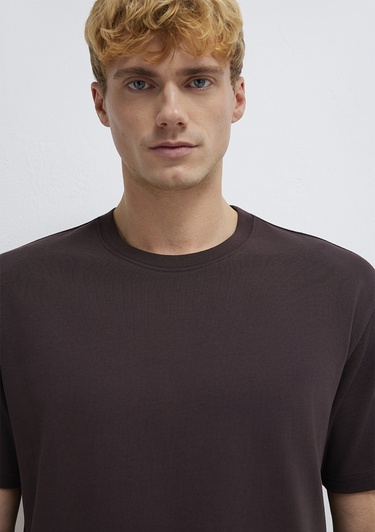  Mavi Bisiklet Yaka Kahverengi Basic Tişört Loose Fit / Bol Rahat Kesim 0611596-88083