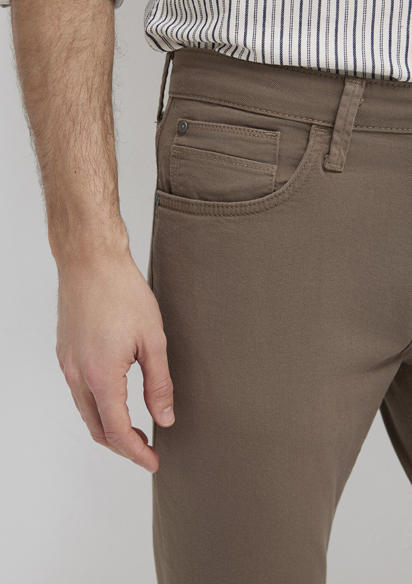  Mavi Jake Kahverengi Gabardin Pantolon 00422A2788