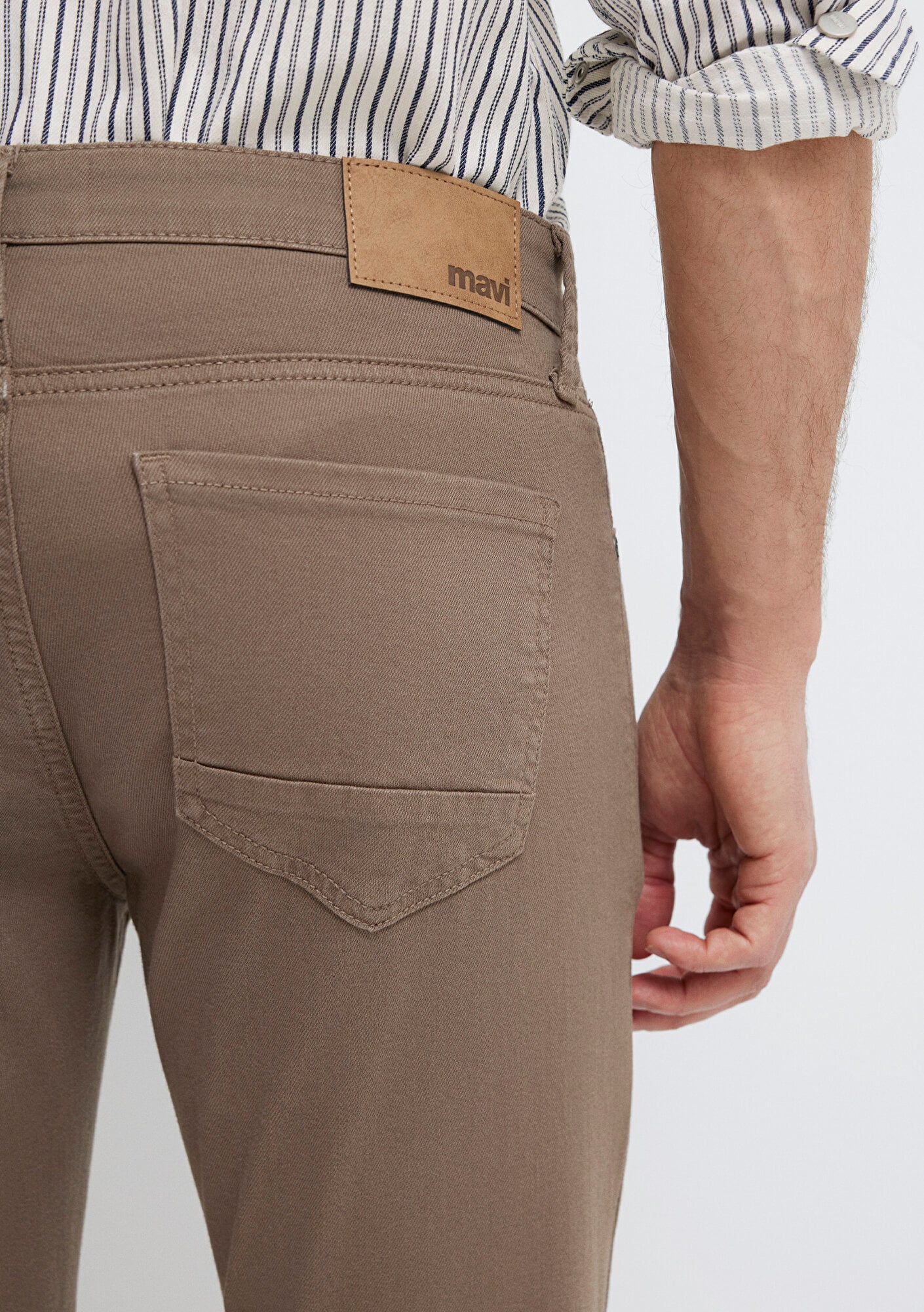 Mavi Jake Kahverengi Gabardin Pantolon 00422A2788