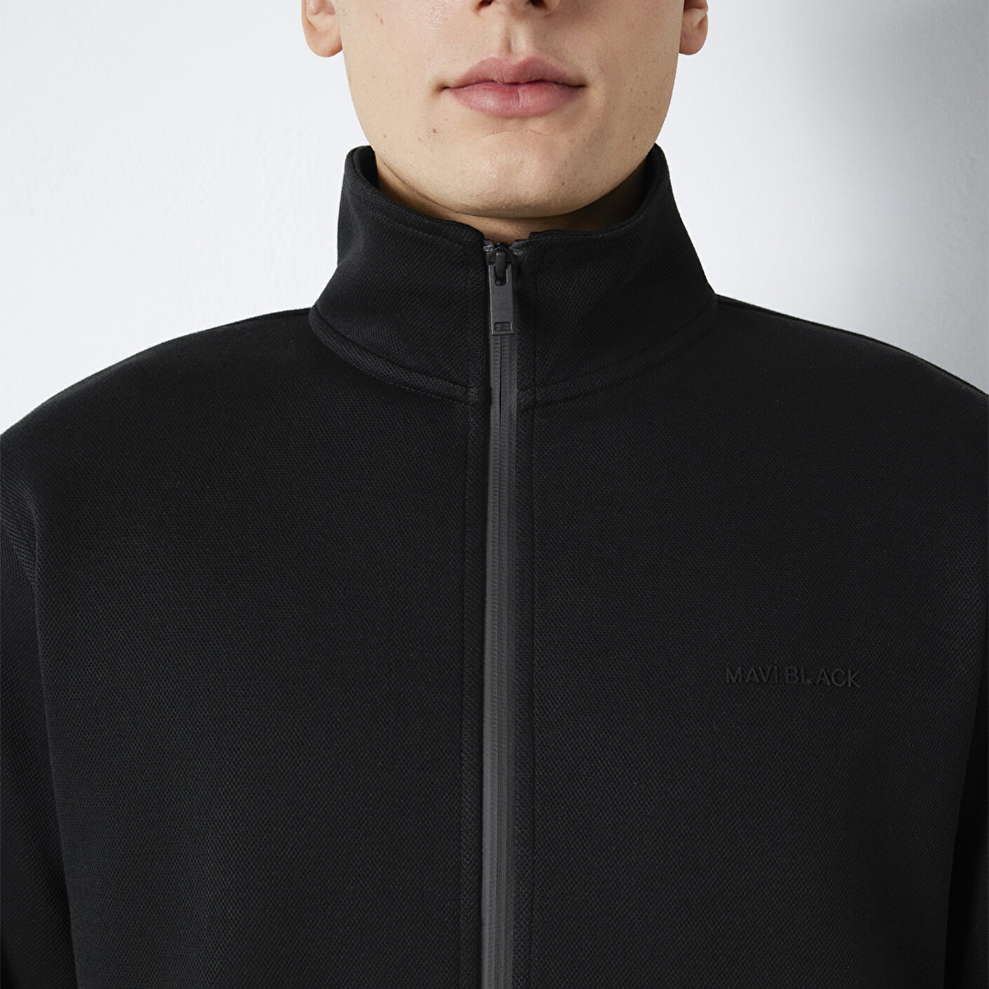 Mavi Mavi Black Fermuarlı Siyah Sweatshirt 0S10527-900