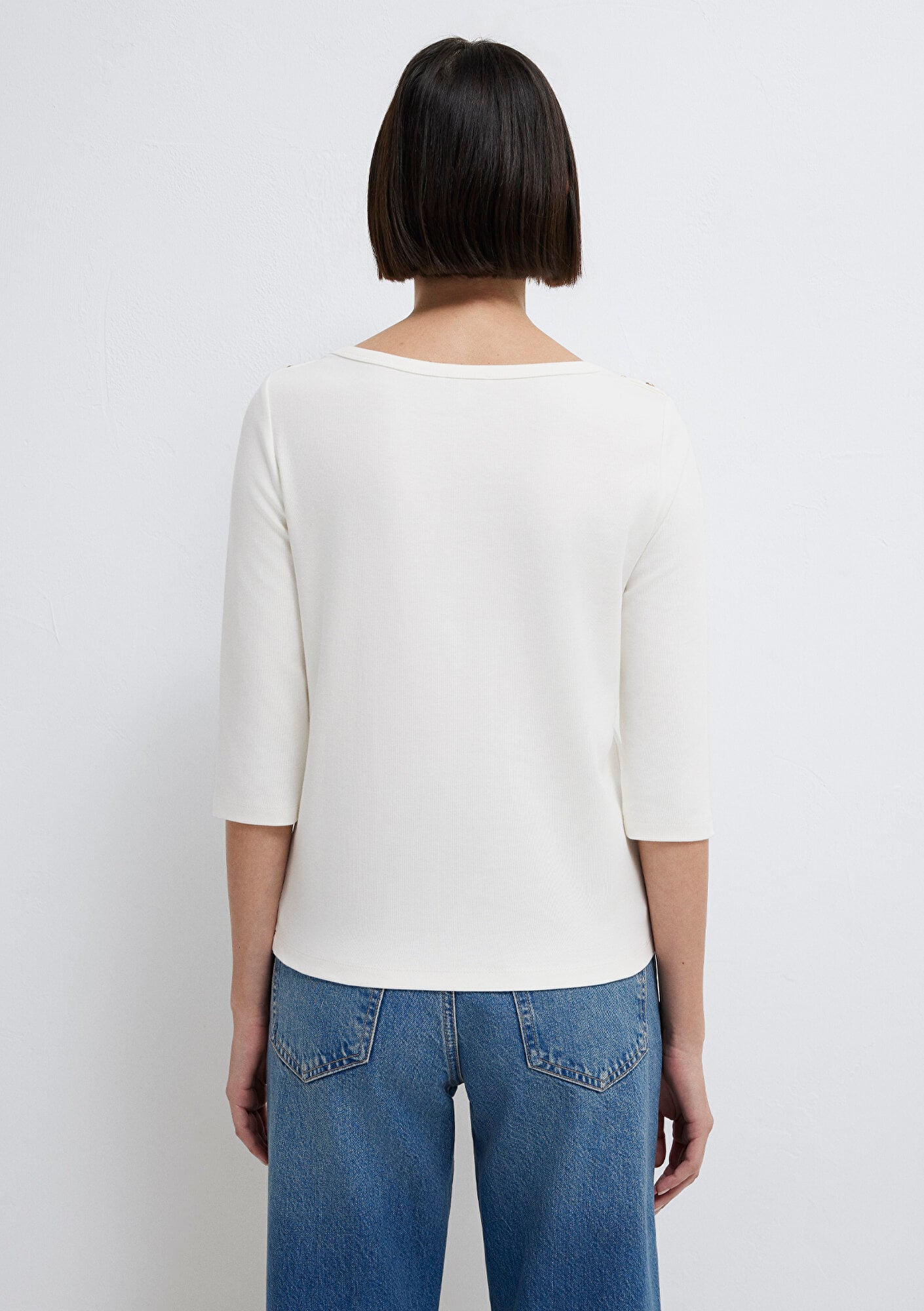 Mavi Düğme Detaylı Ekru Tişört Slim Fit / Dar Kesim 1613760-70057