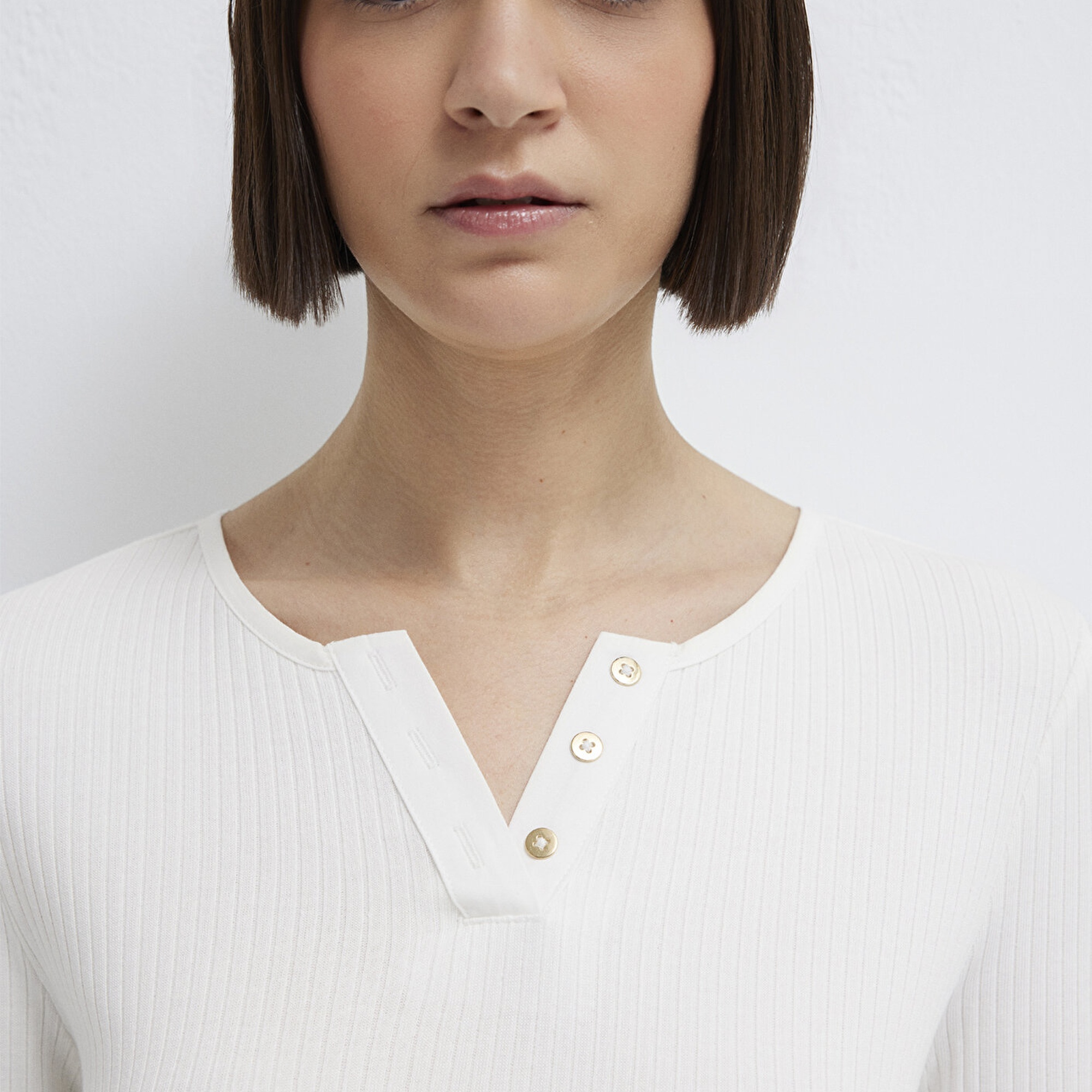 Mavi Uzun Kollu Düğme Detaylı Ekru Tişört Slim Fit / Dar Kesim 1613756-70057