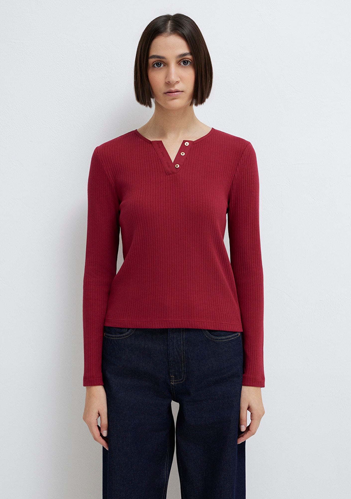 Mavi Uzun Kollu Düğme Detaylı Kırmızı Tişört Slim Fit / Dar Kesim 1613756-70431