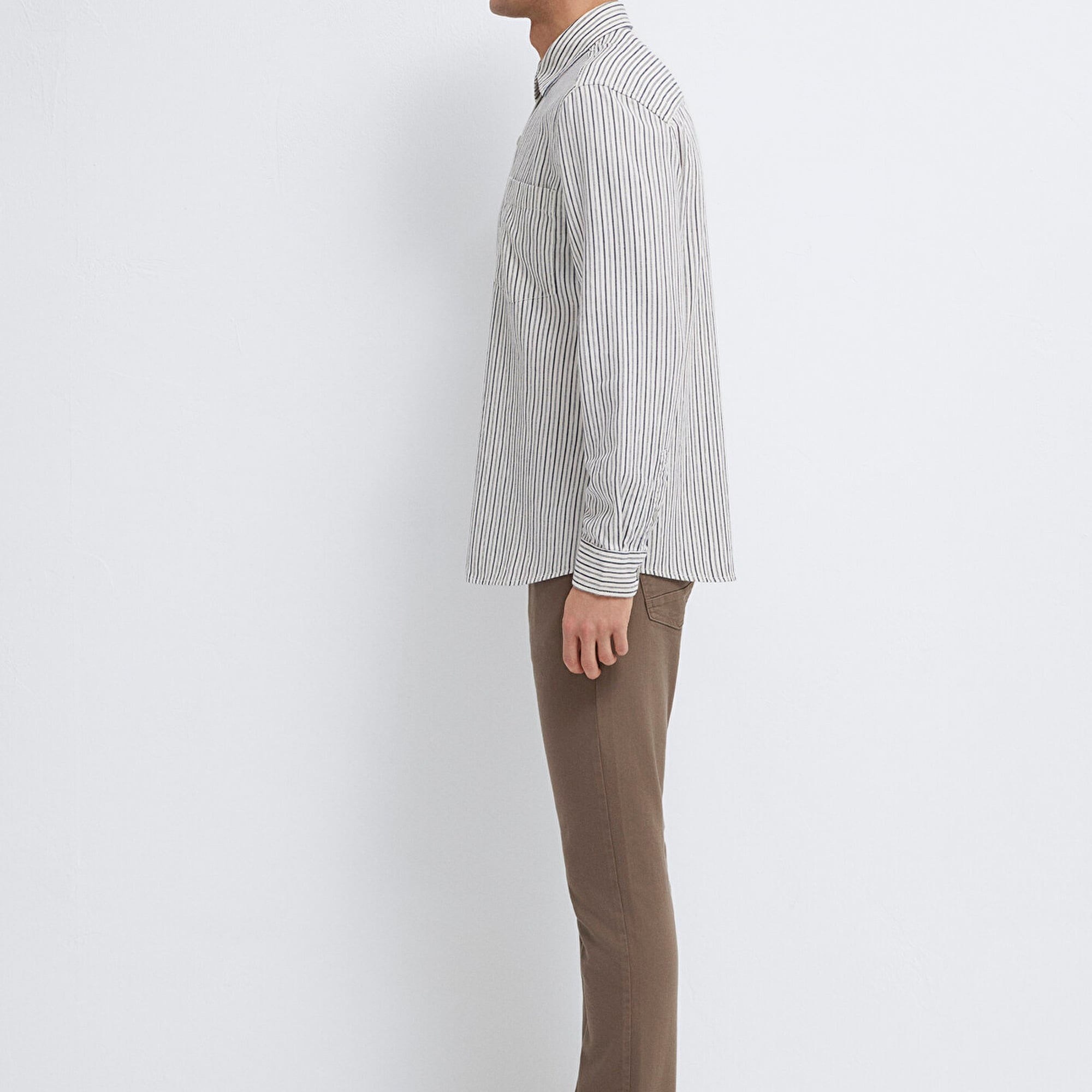 Mavi Çizgili Beyaz Gömlek Regular Fit / Normal Kesim 0211914-18790