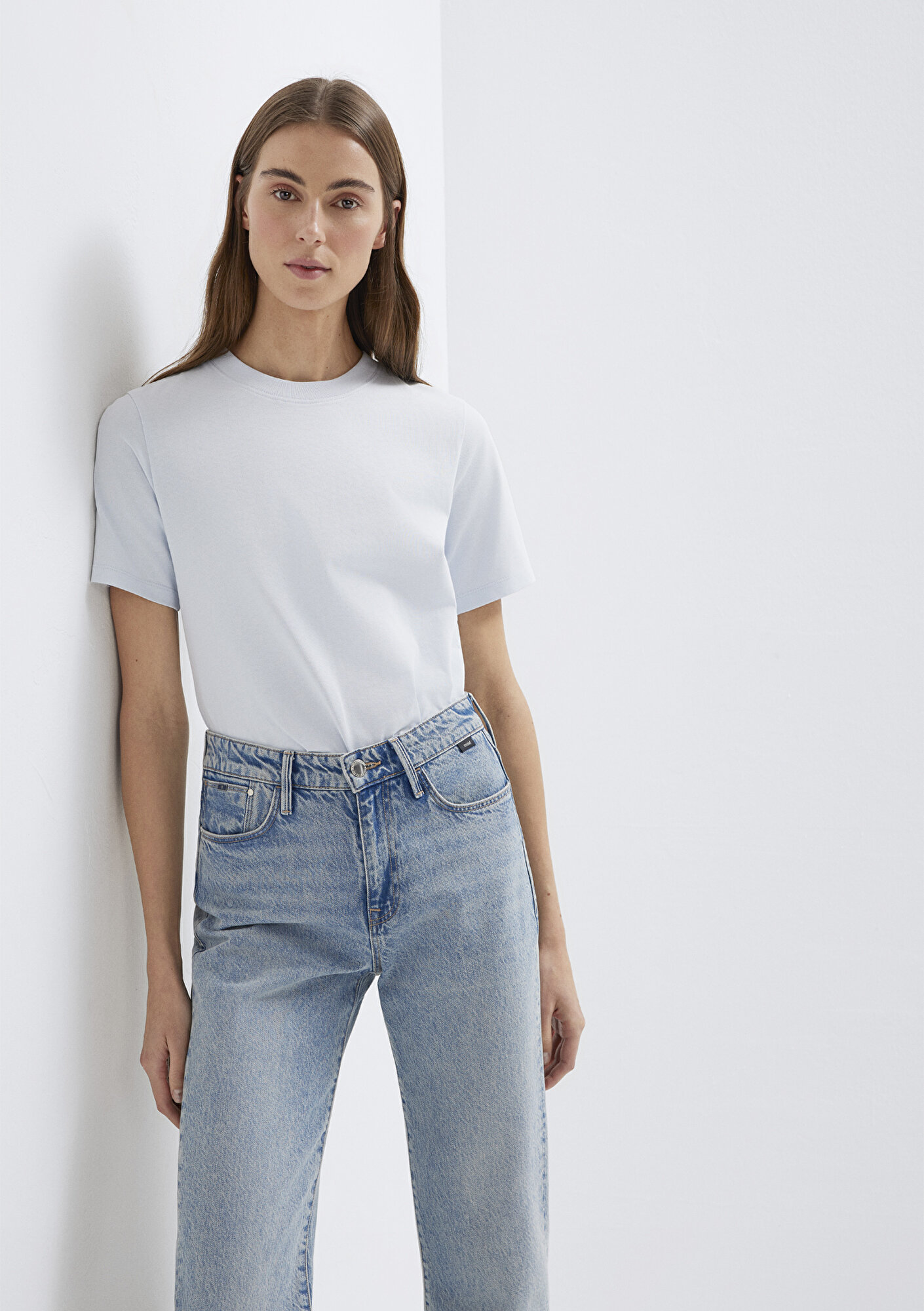 Mavi Mavi Basic Tişört Slim Fit / Dar Kesim 1613788-89201