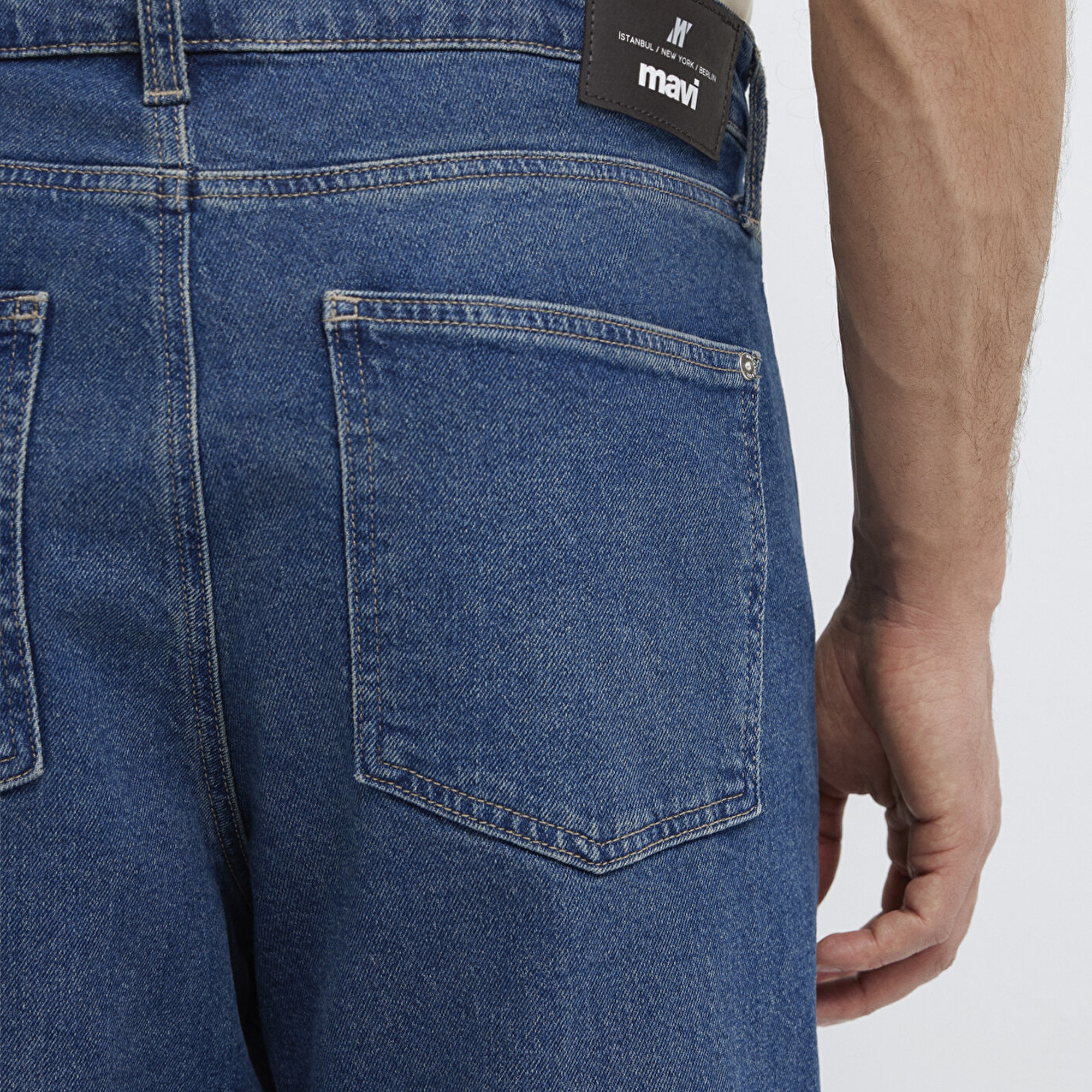 Mavi Toronto Street Vintage Koyu Mavi Jean Pantolon 0010289-A1706